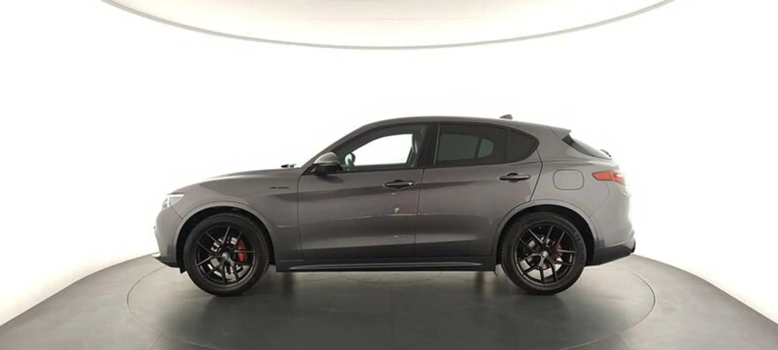 Alfa Romeo - Stelvio