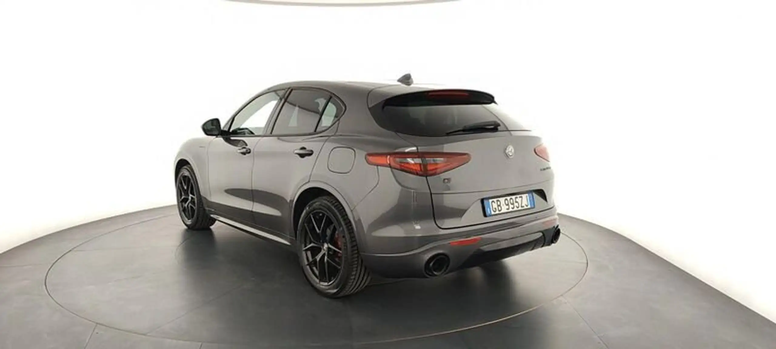 Alfa Romeo - Stelvio