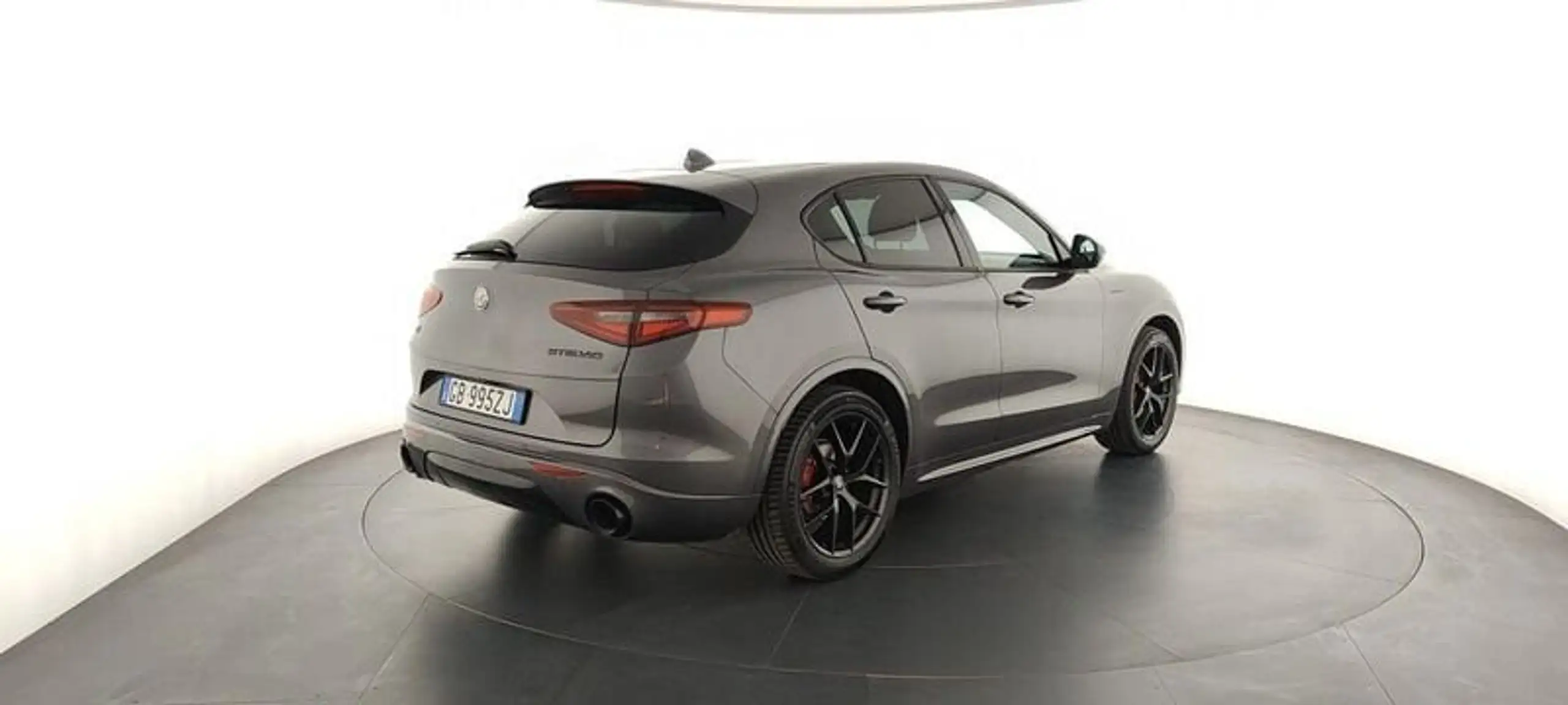 Alfa Romeo - Stelvio