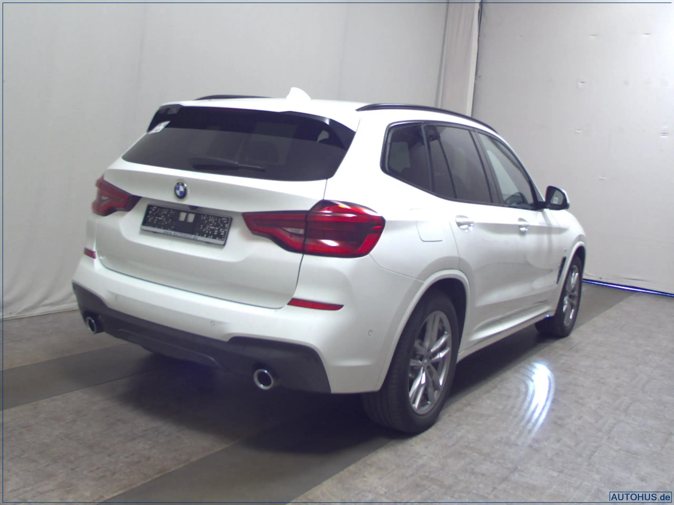 BMW - X3