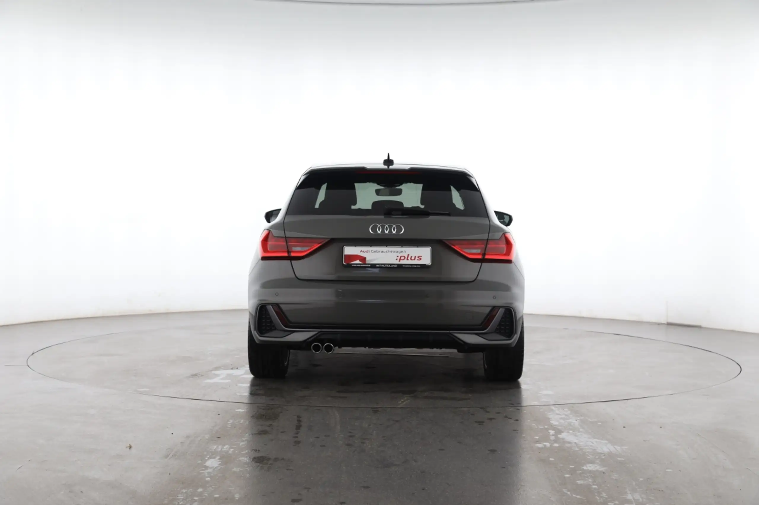 Audi - A1