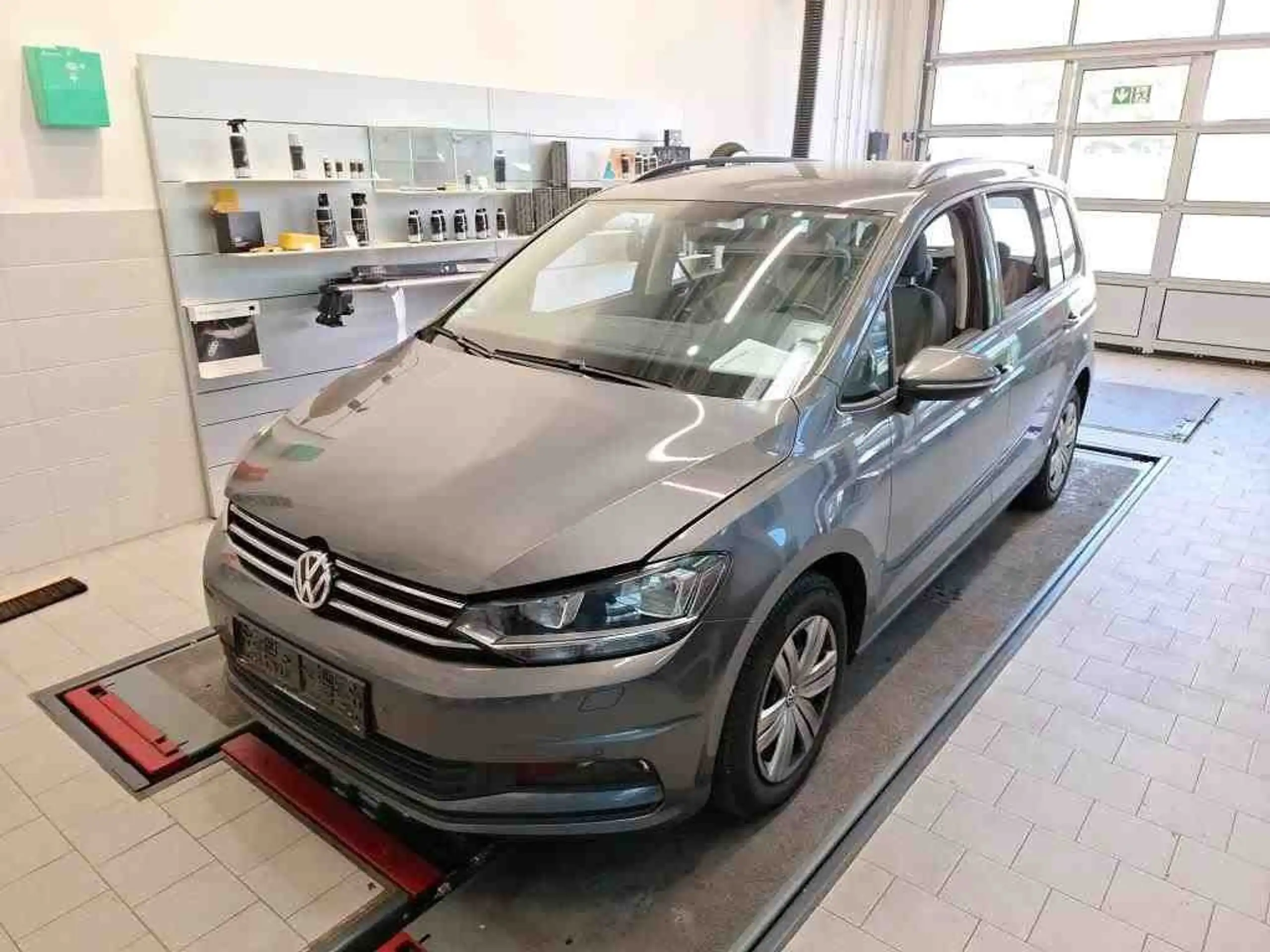 Volkswagen - Touran