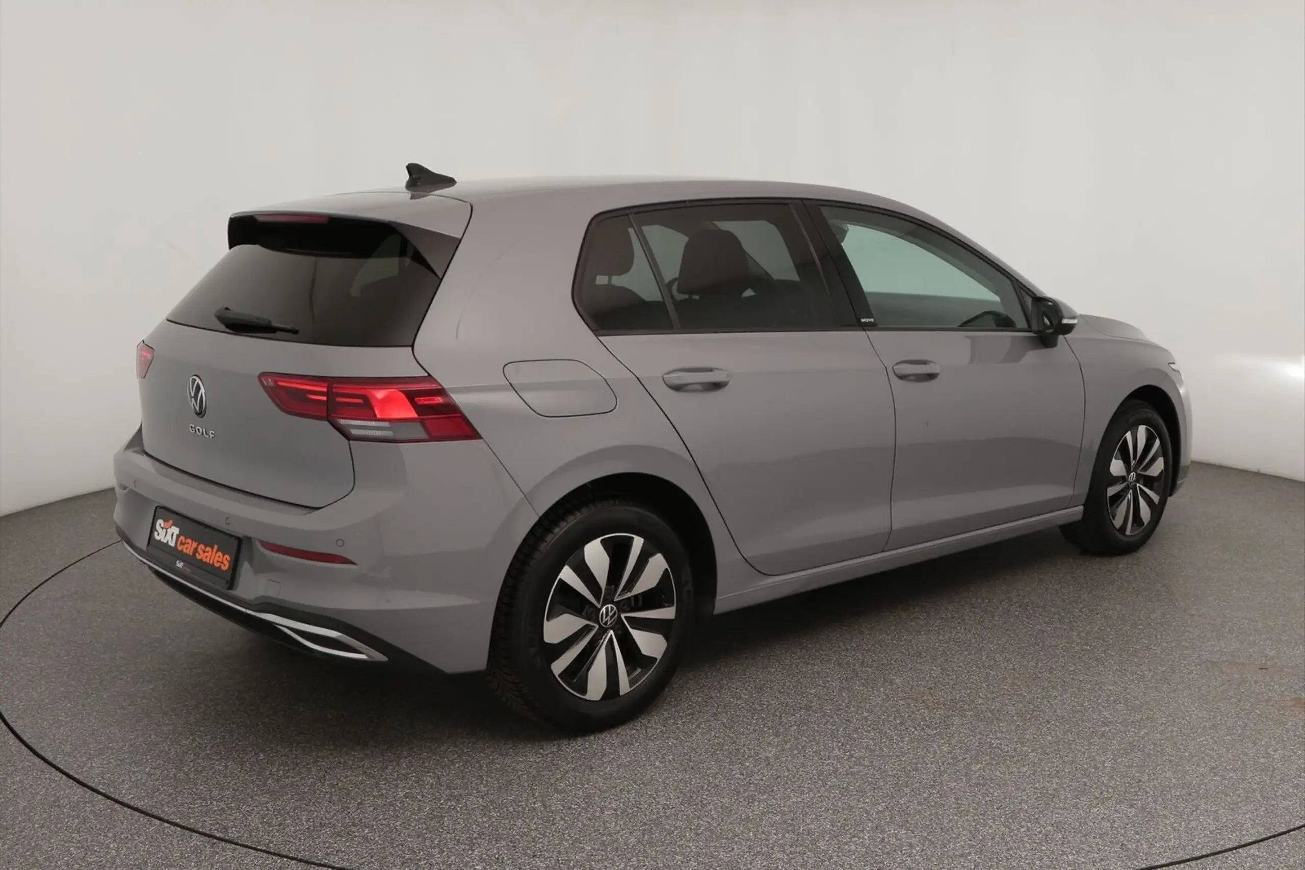 Volkswagen - Golf