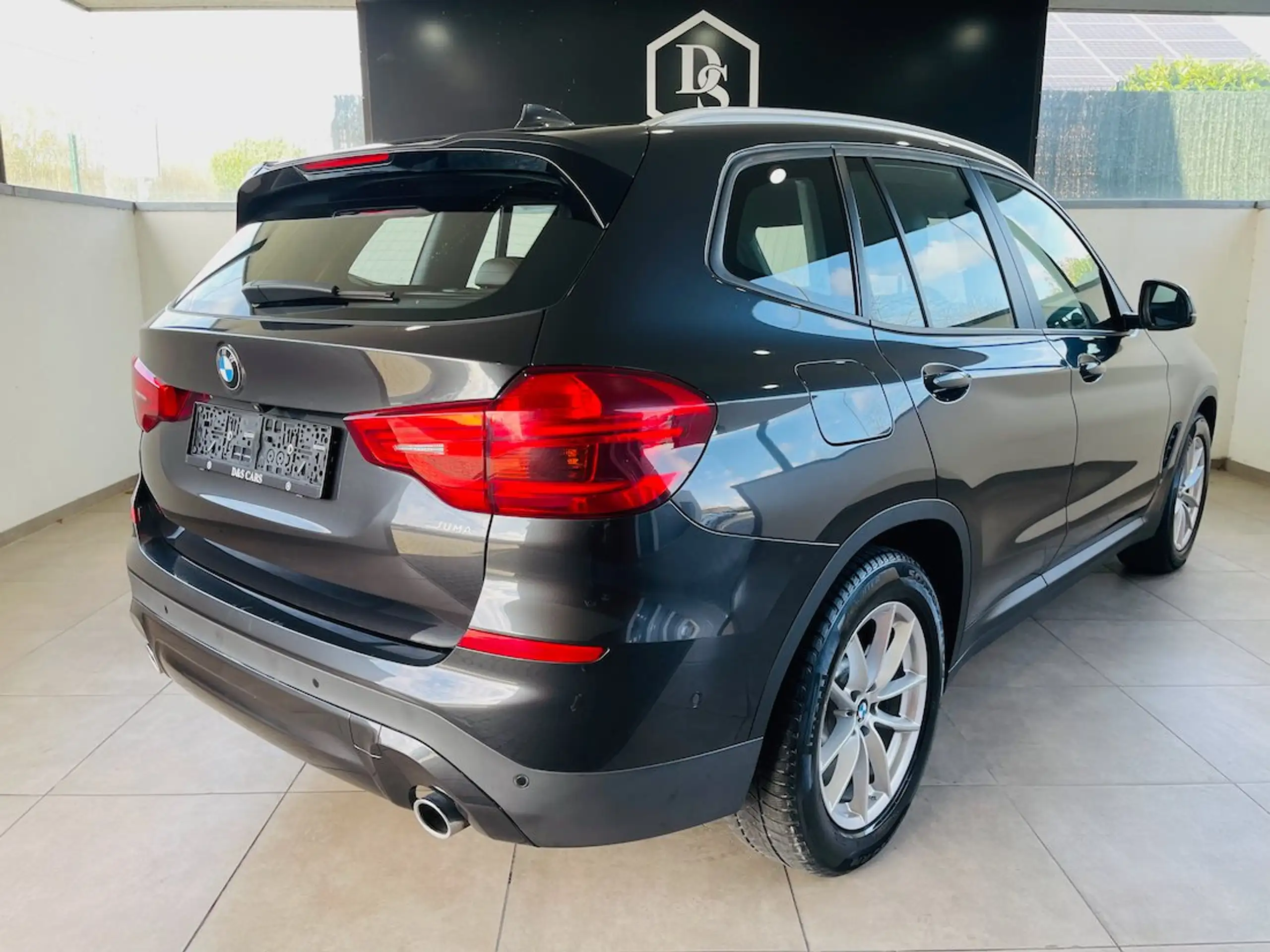 BMW - X3