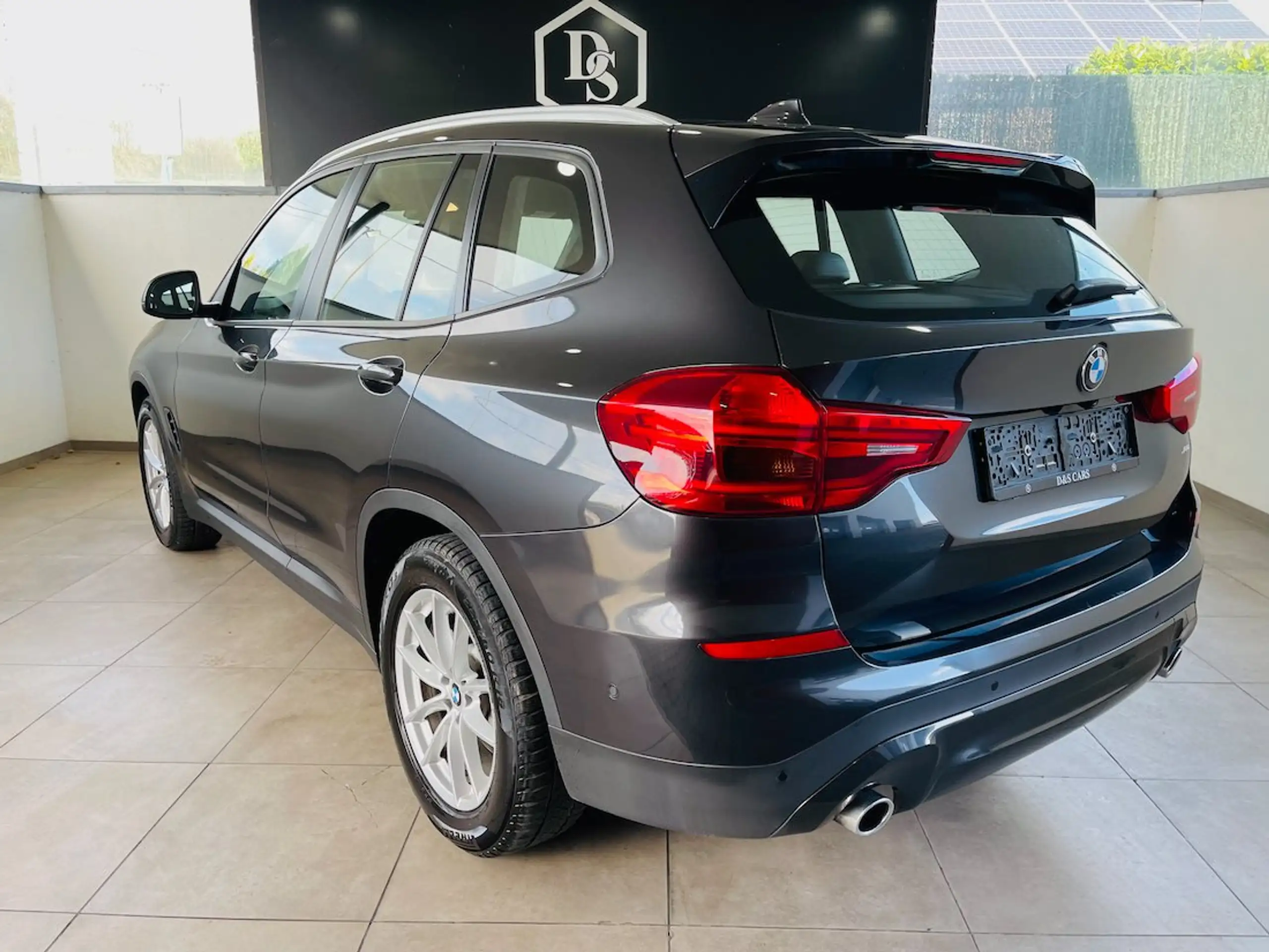 BMW - X3