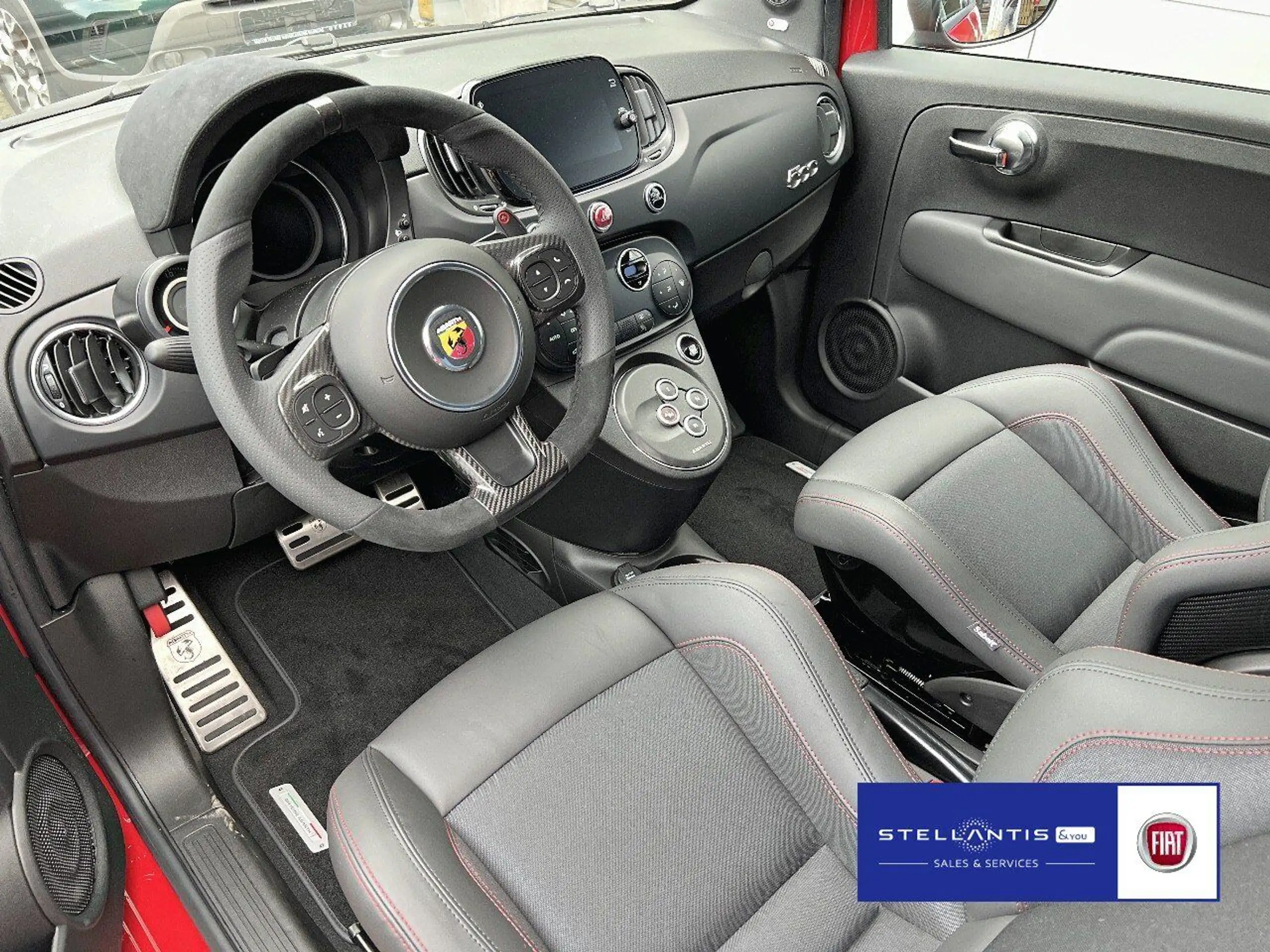 Abarth - 695