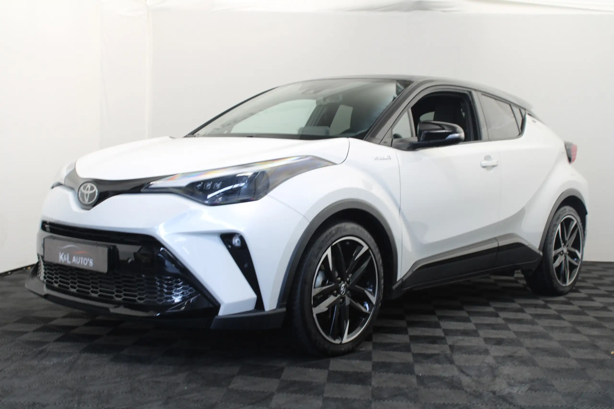 Toyota - C-HR