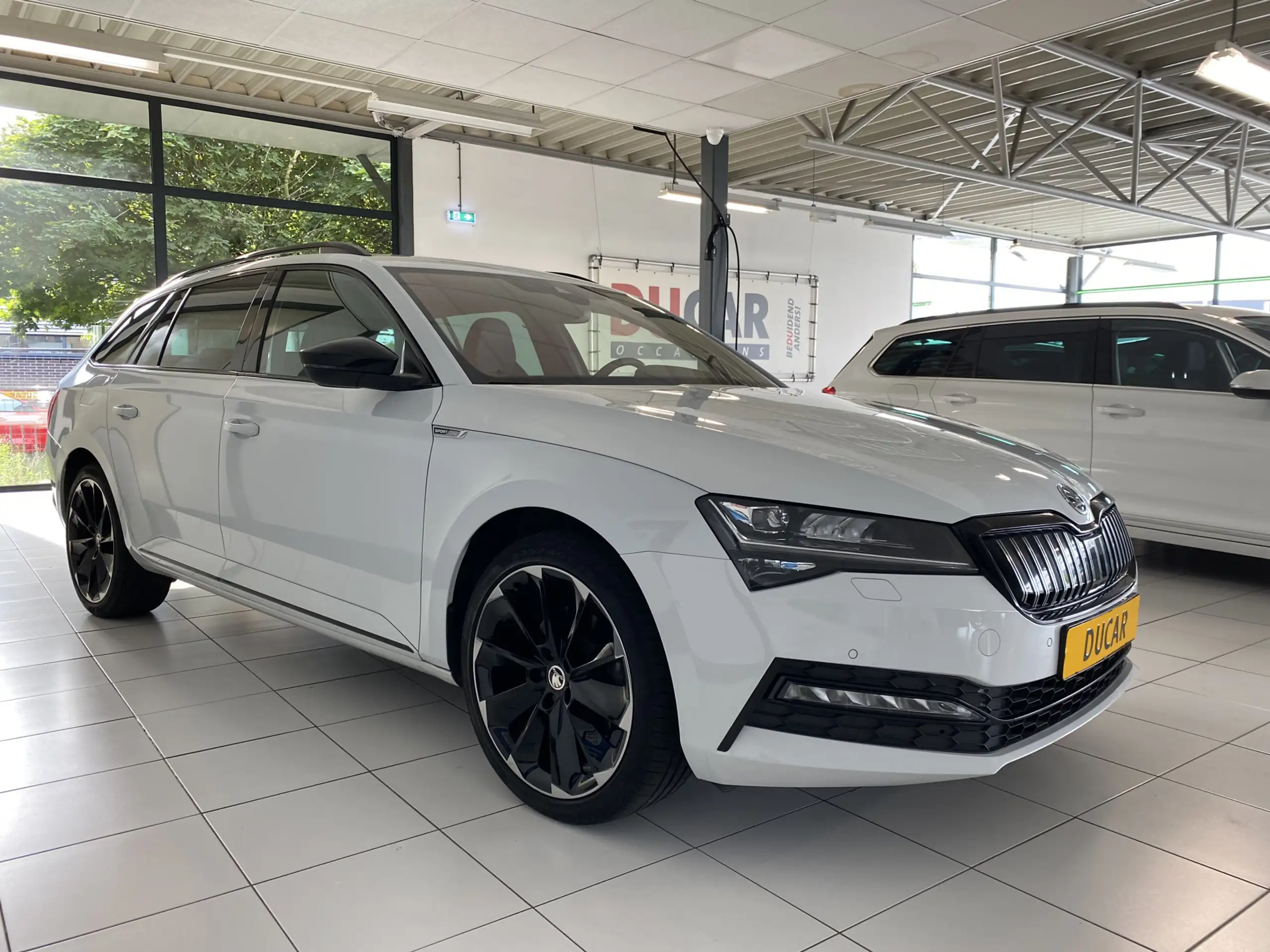 Skoda - Superb