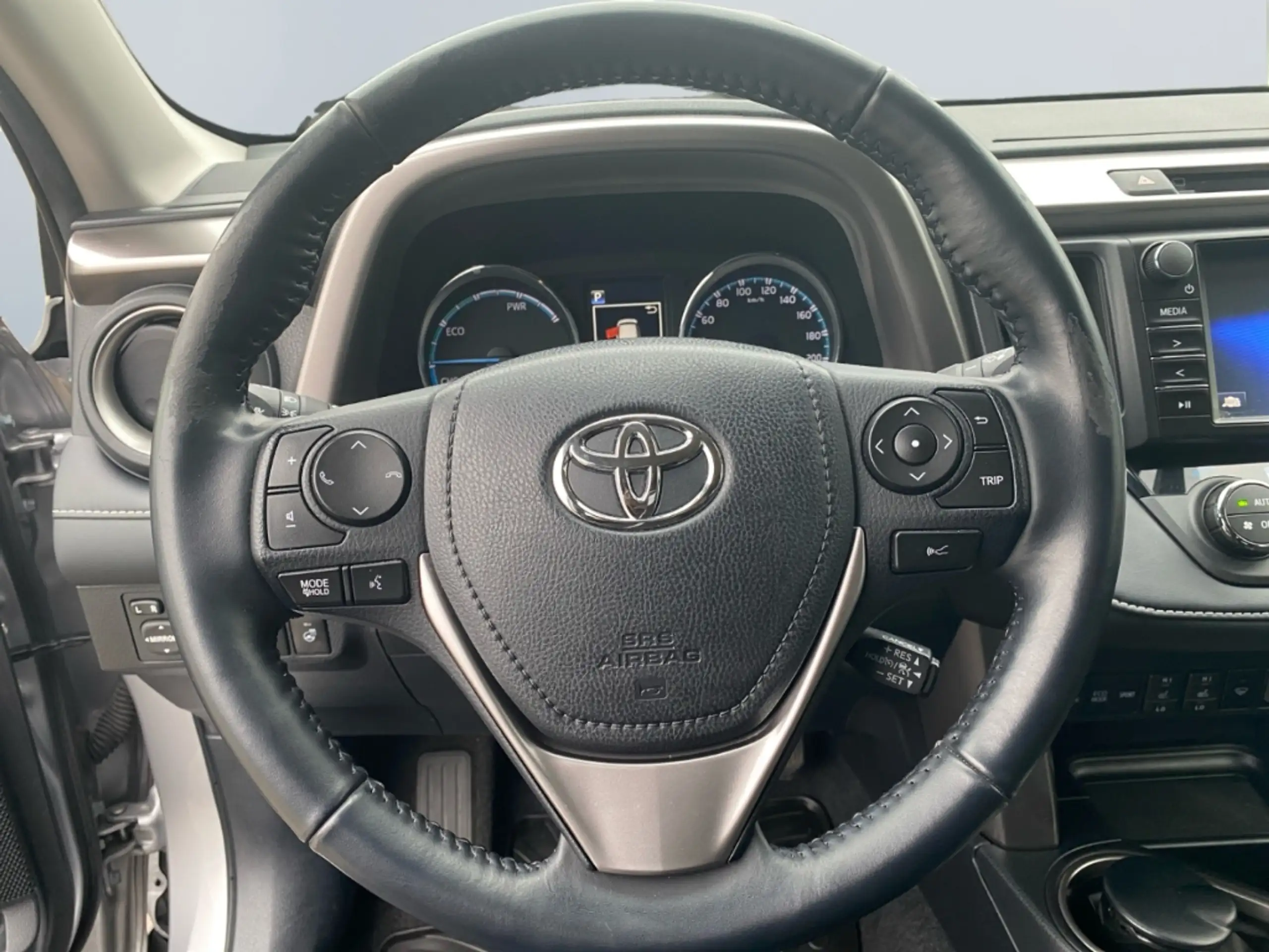 Toyota - RAV 4