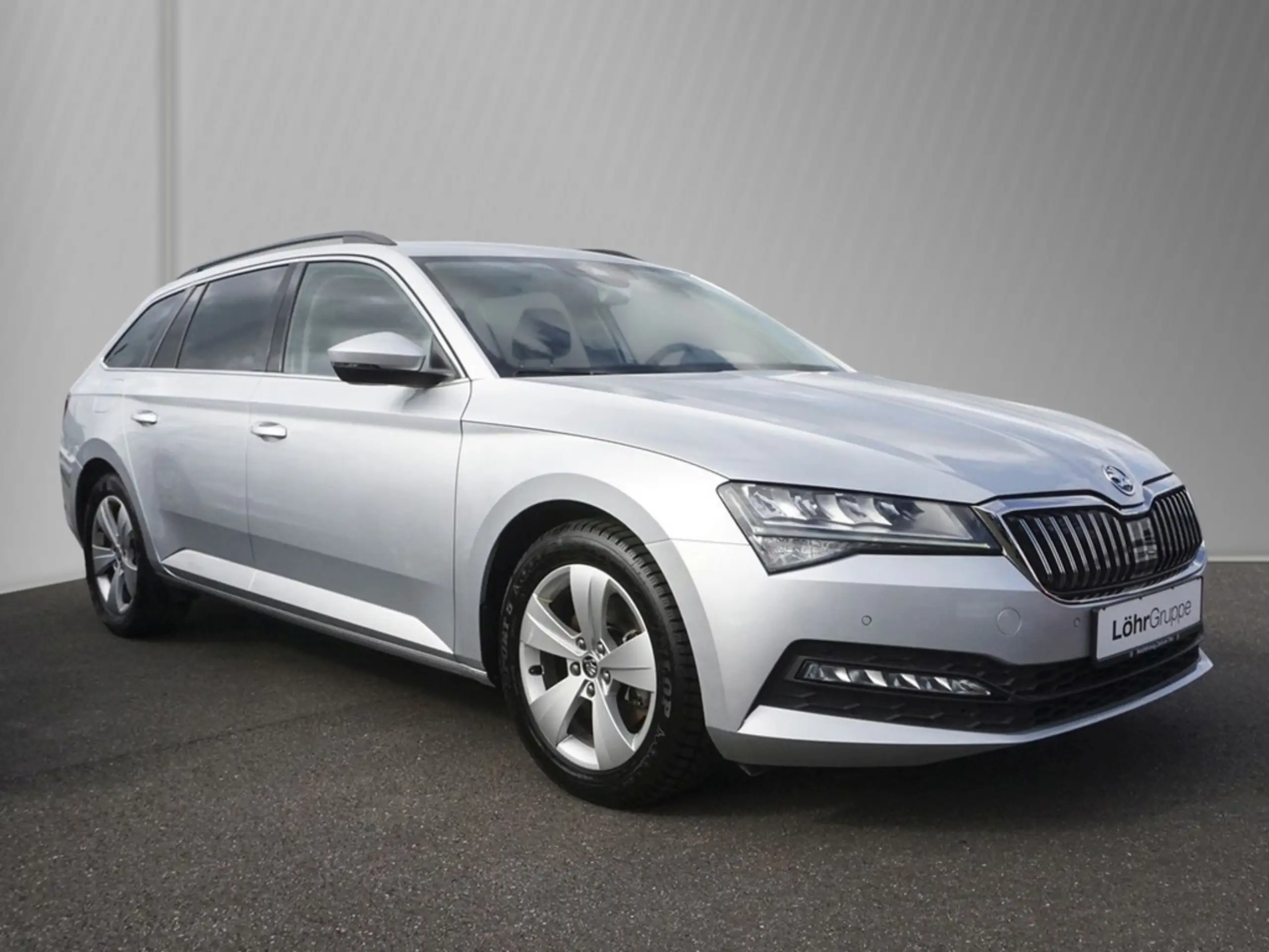 Skoda - Superb