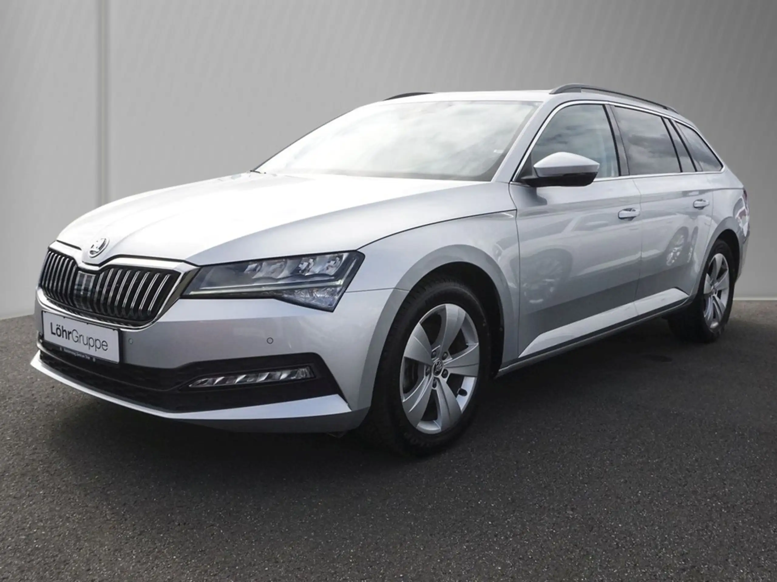 Skoda - Superb