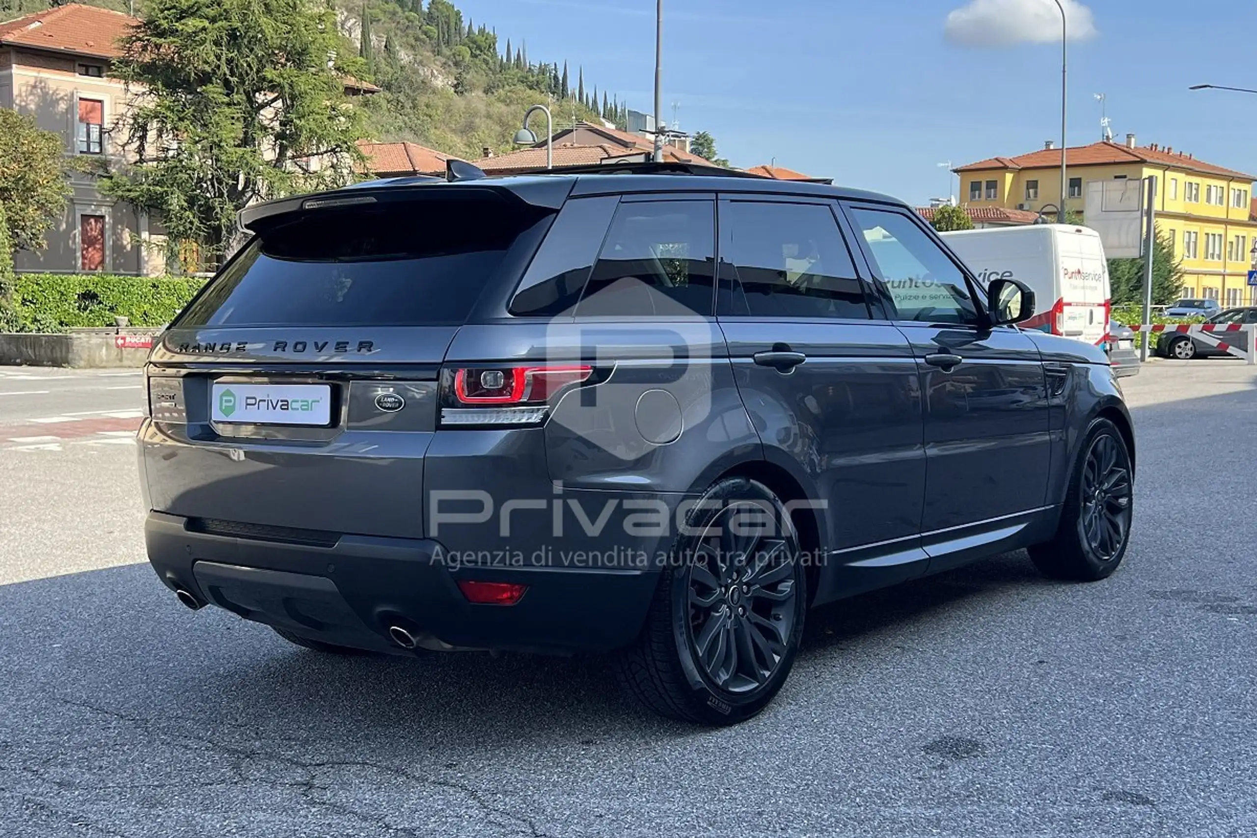 Land Rover - Range Rover Sport