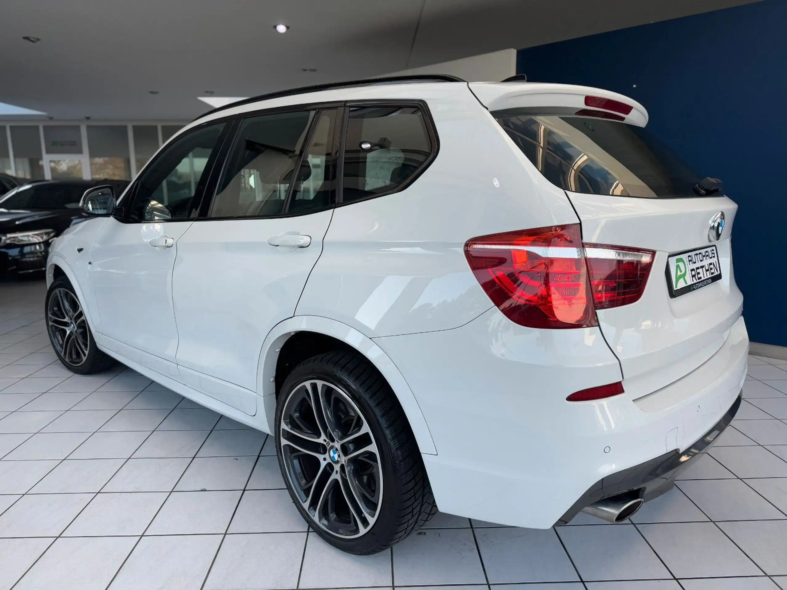 BMW - X3