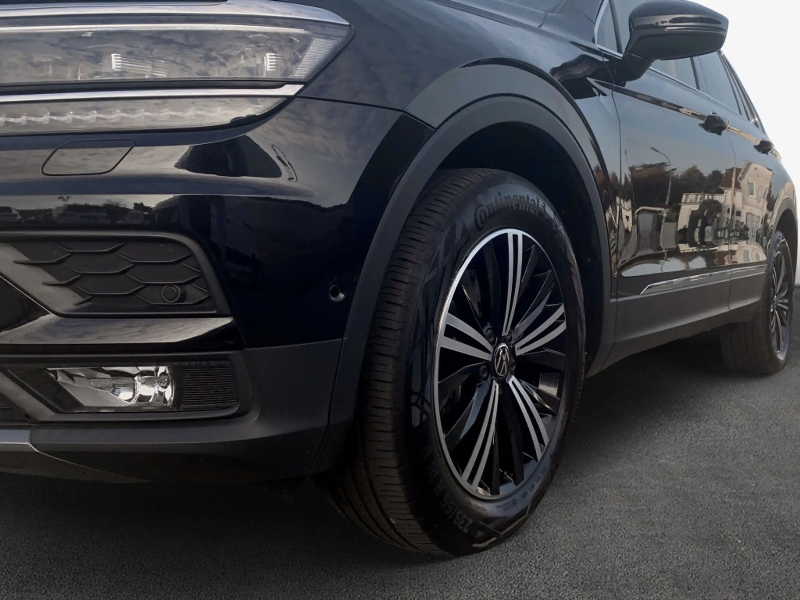 Volkswagen - Tiguan