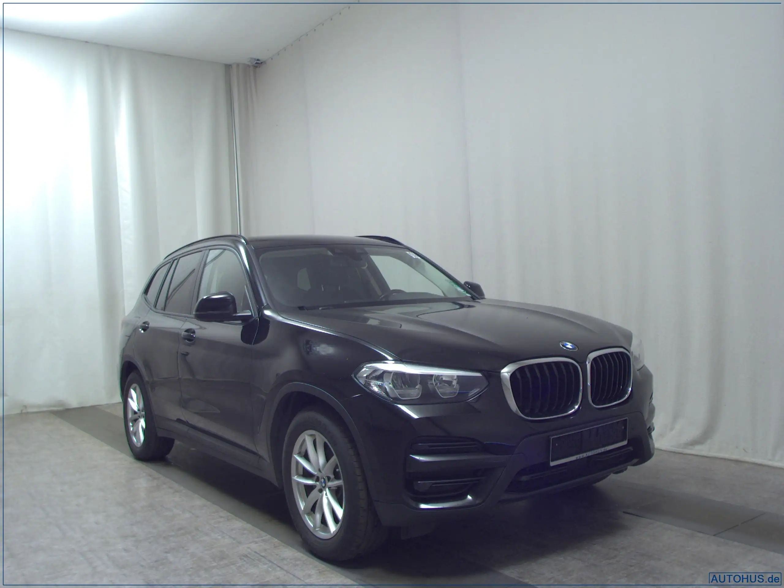 BMW - X3