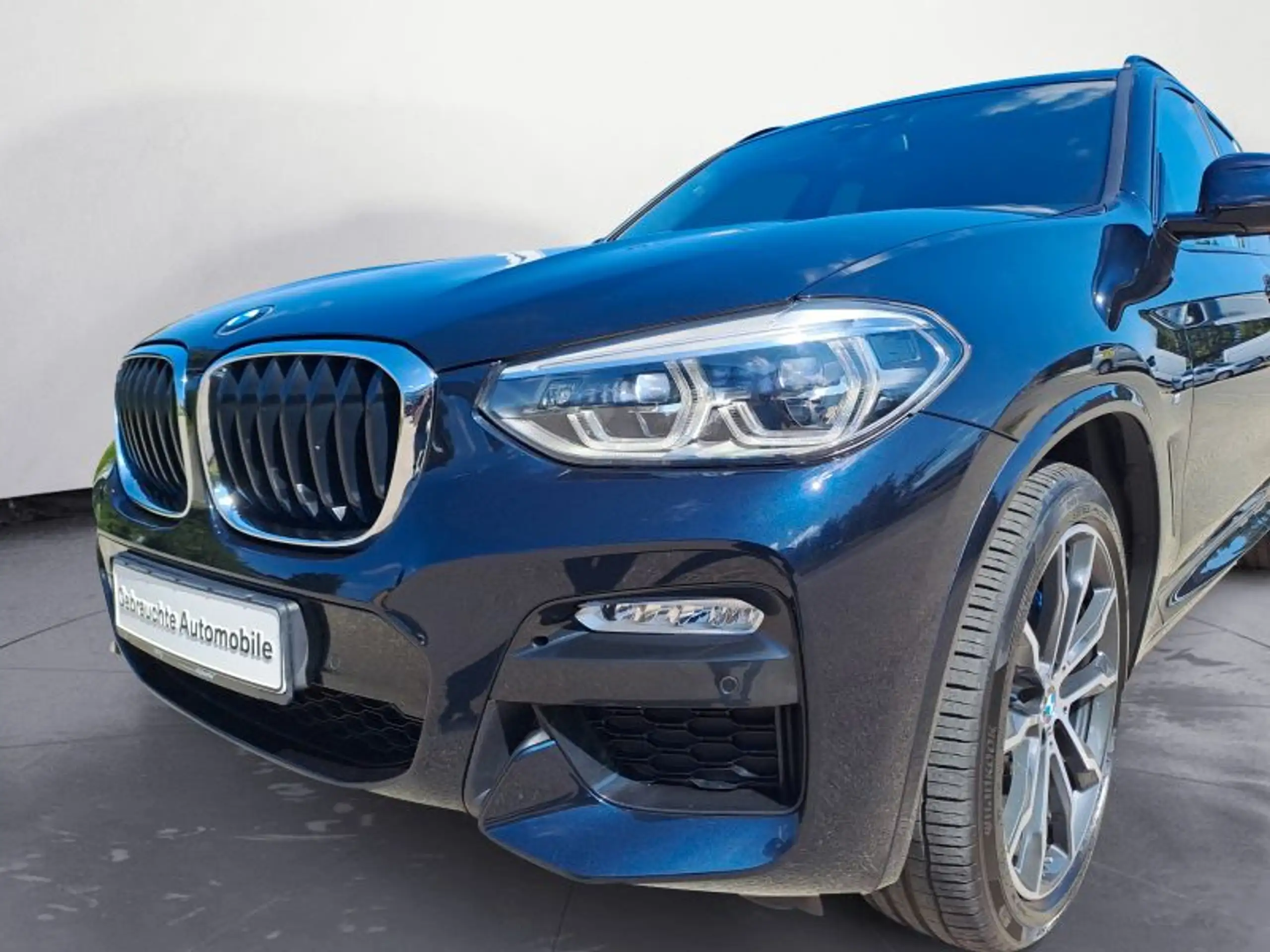 BMW - X3