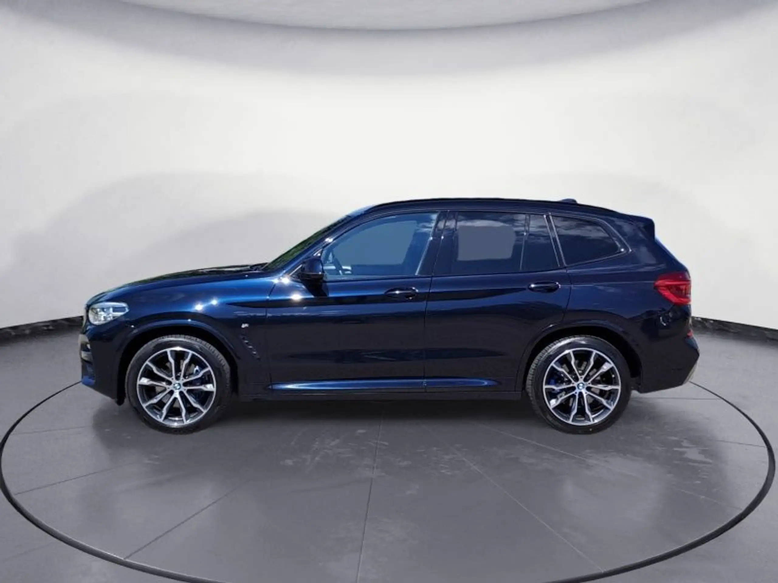 BMW - X3