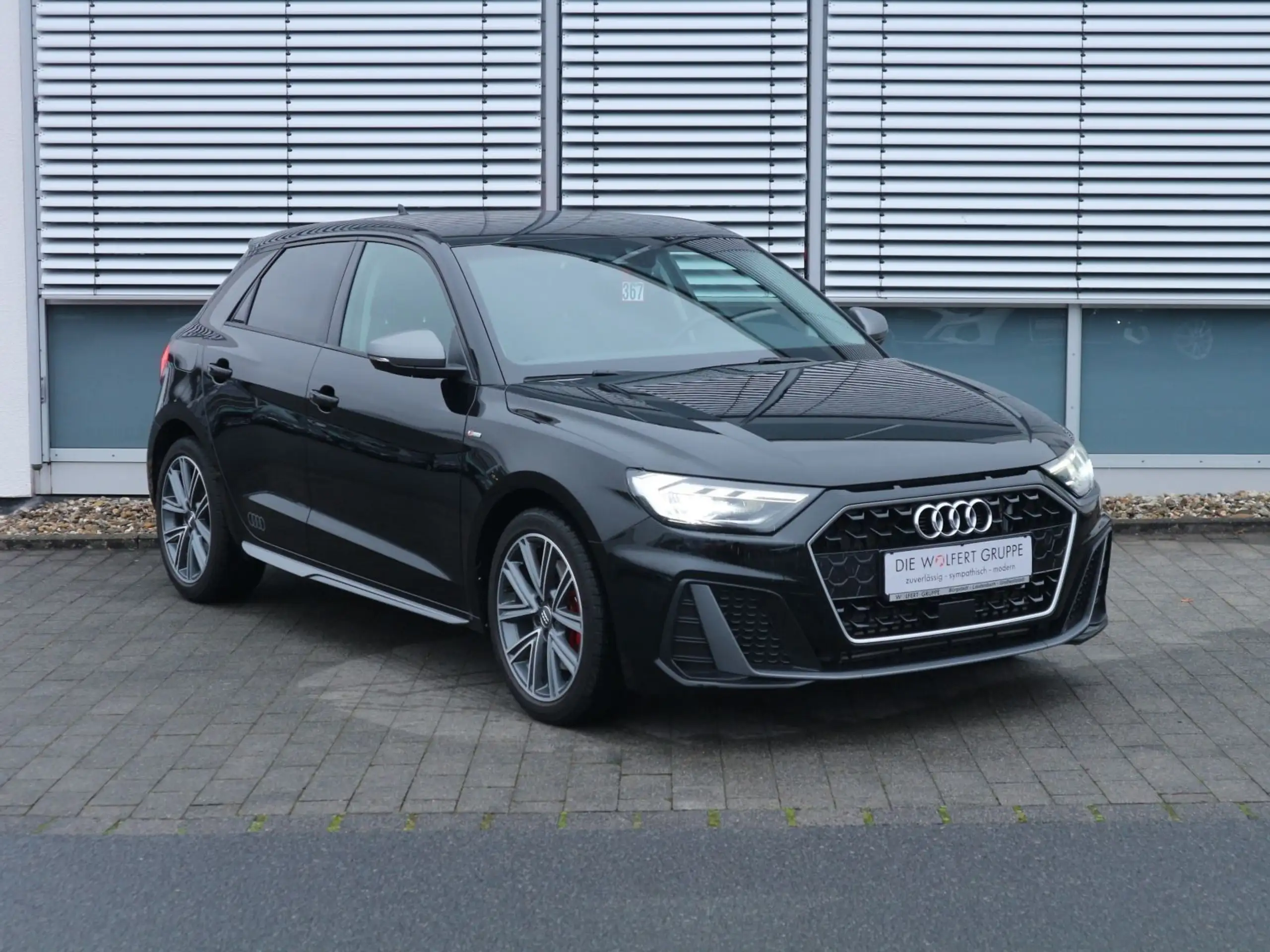 Audi - A1