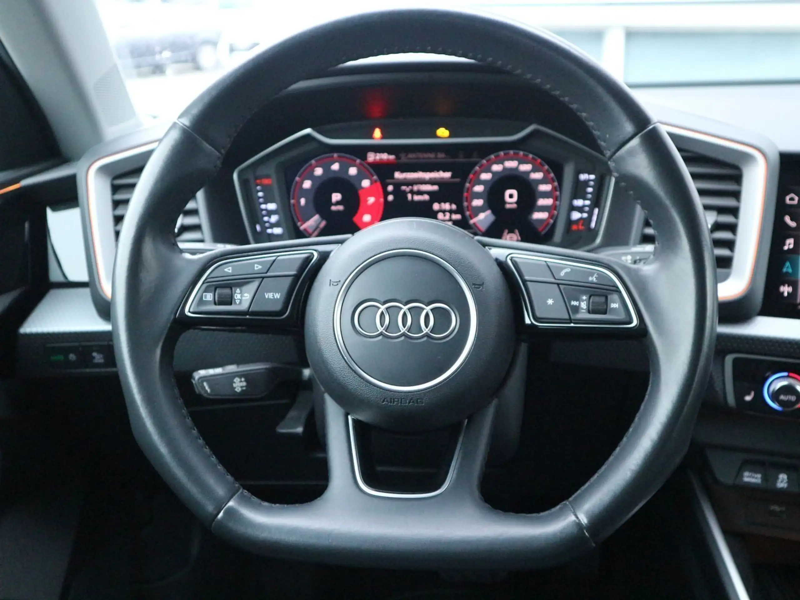 Audi - A1