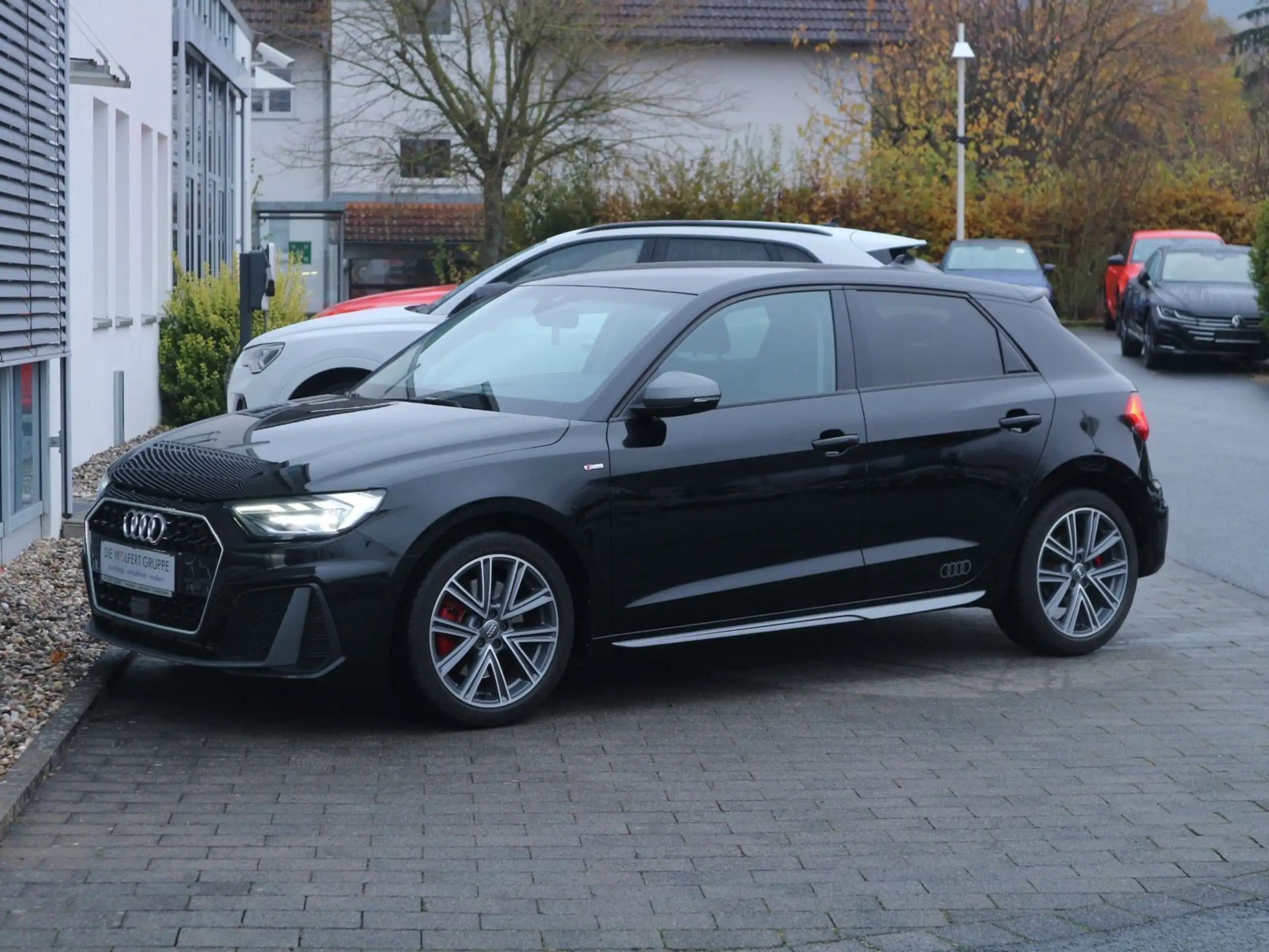 Audi - A1