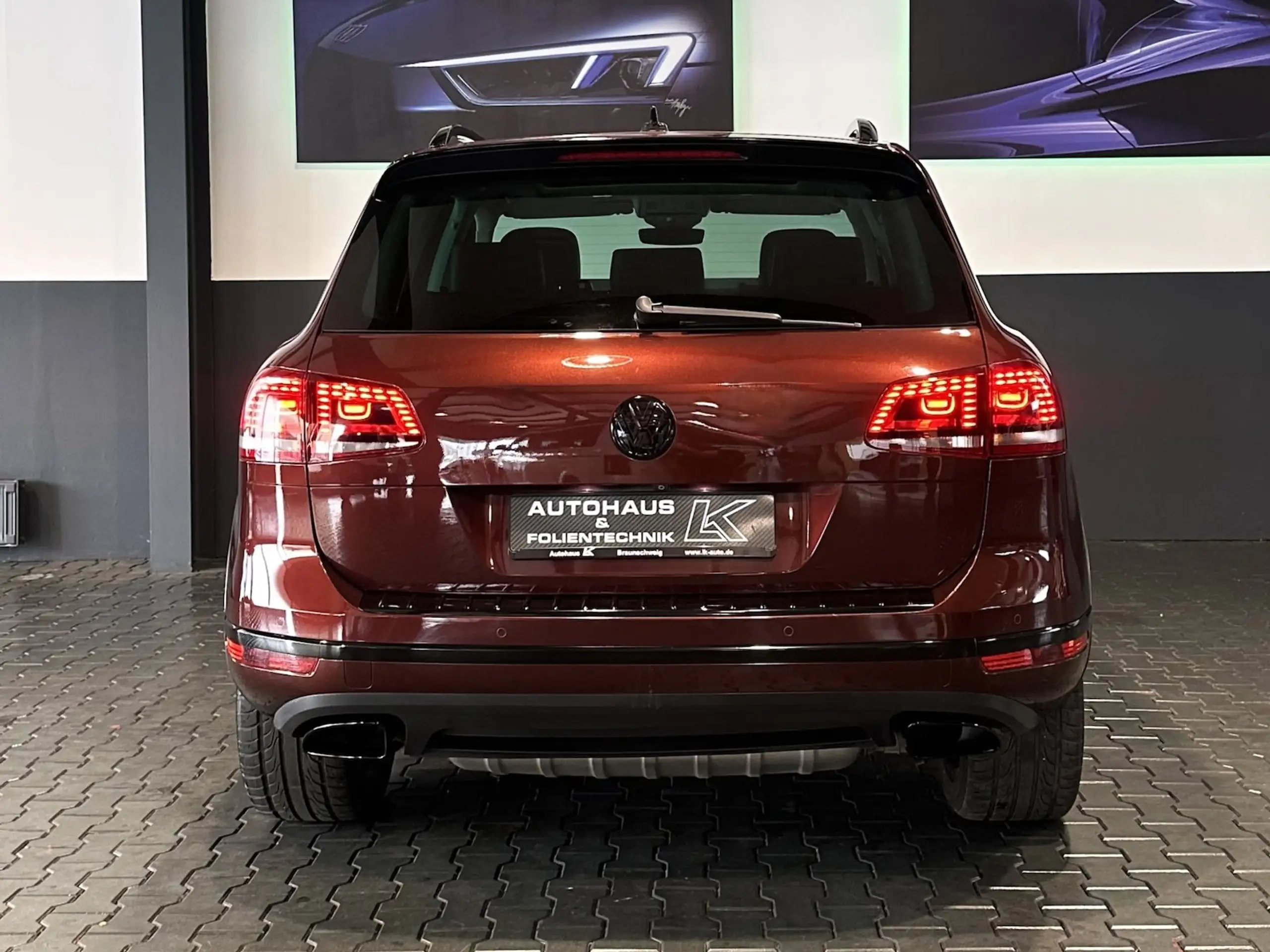 Volkswagen - Touareg