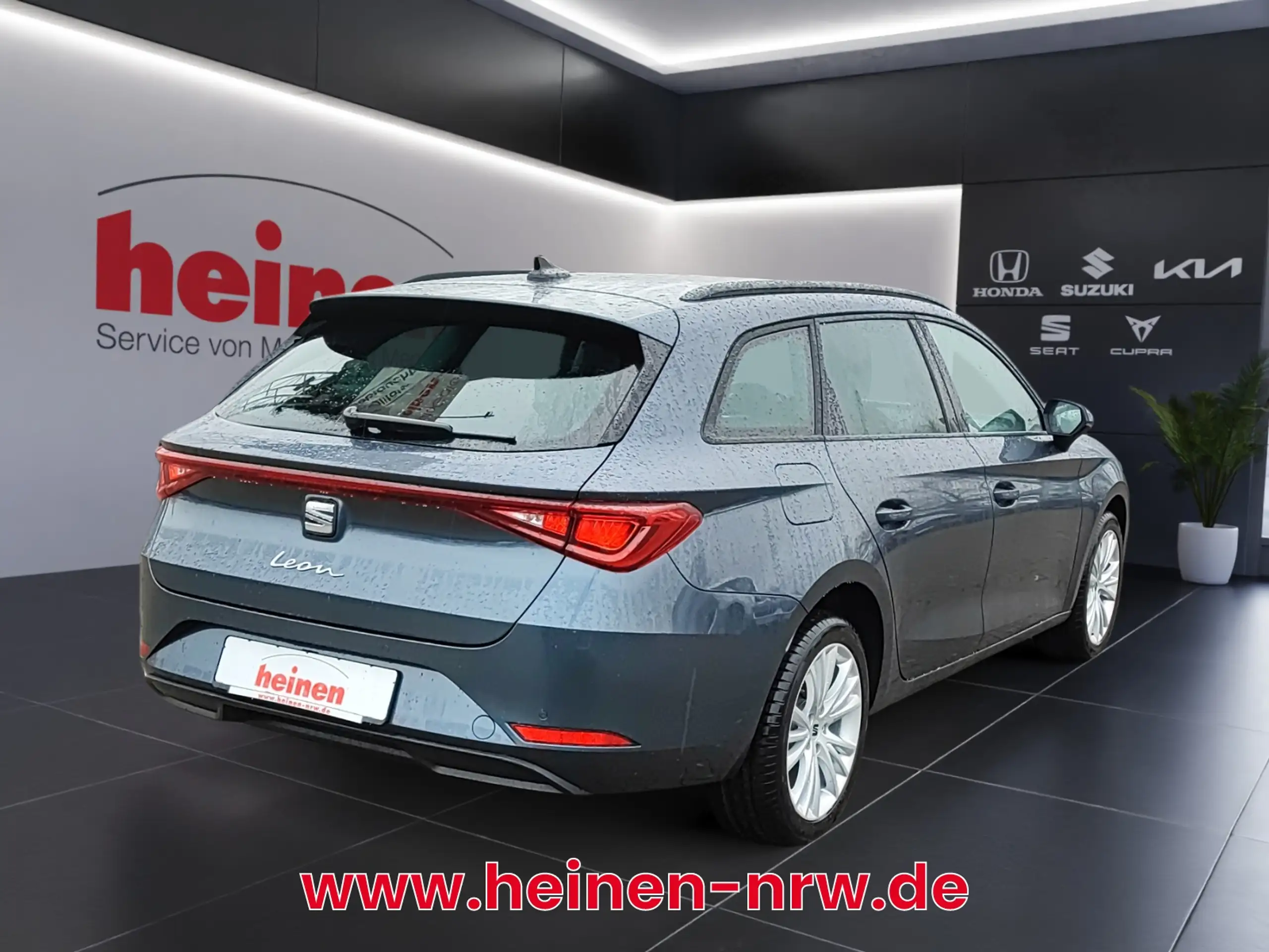 SEAT - Leon