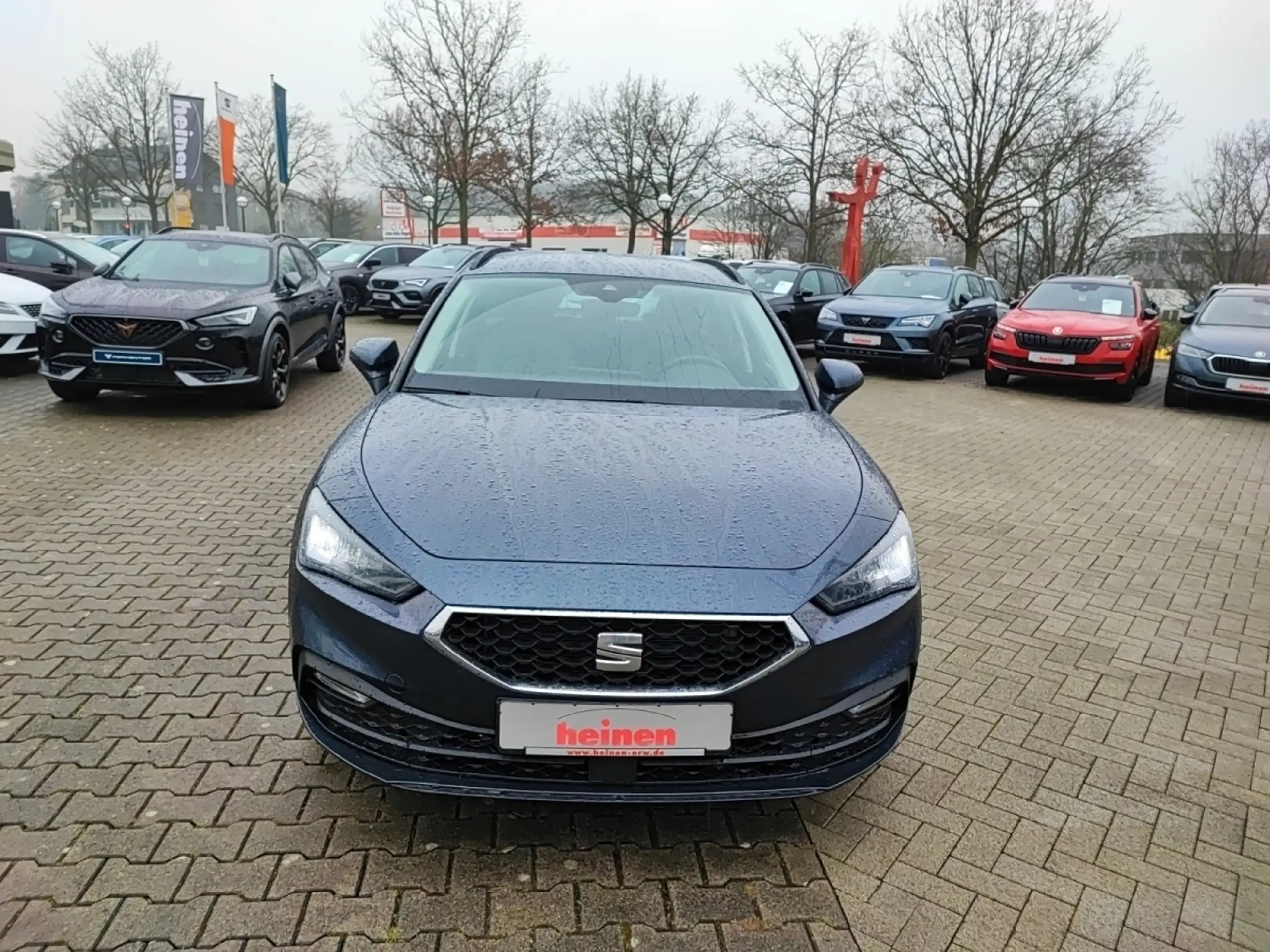 SEAT - Leon