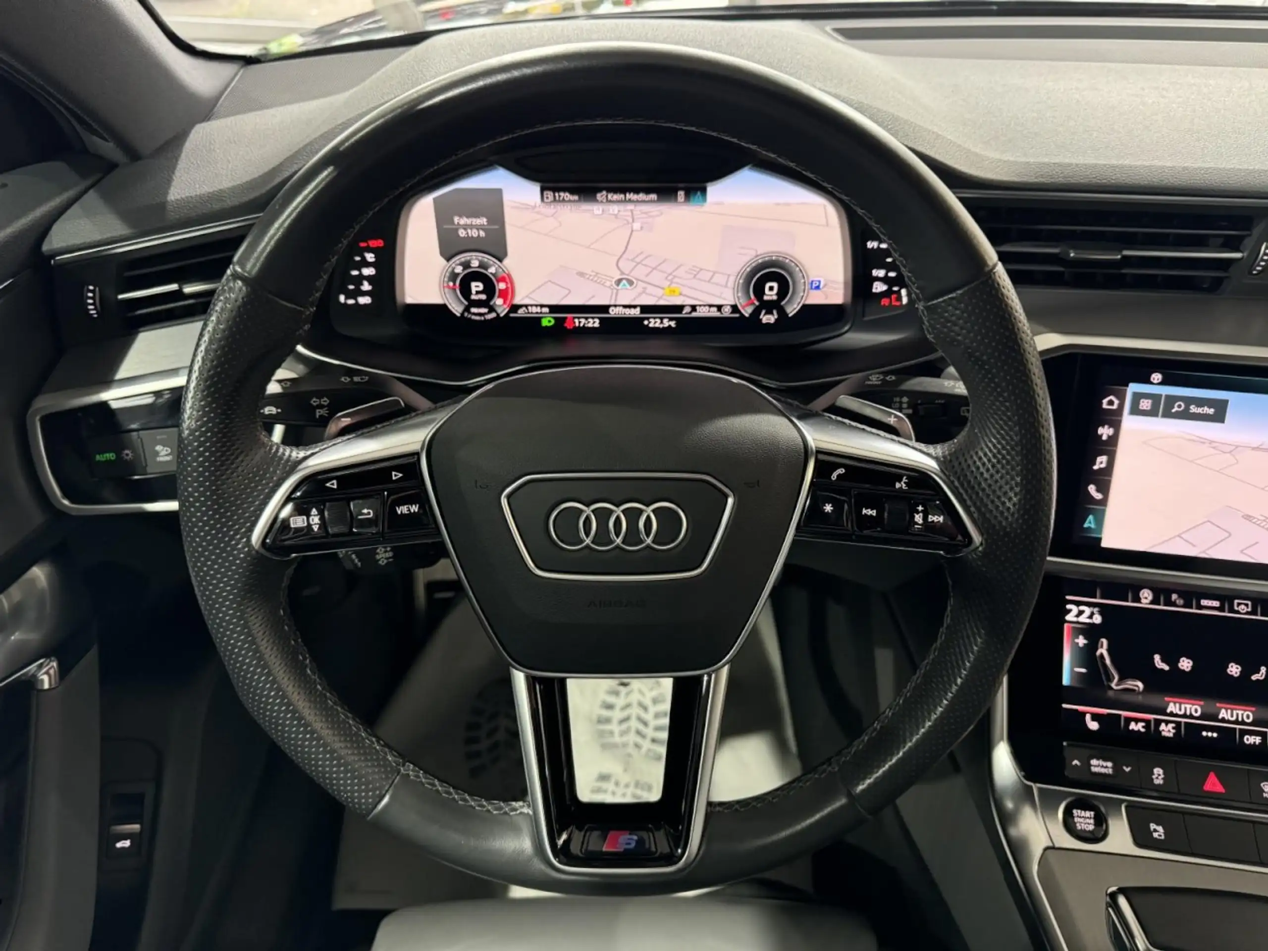 Audi - A6