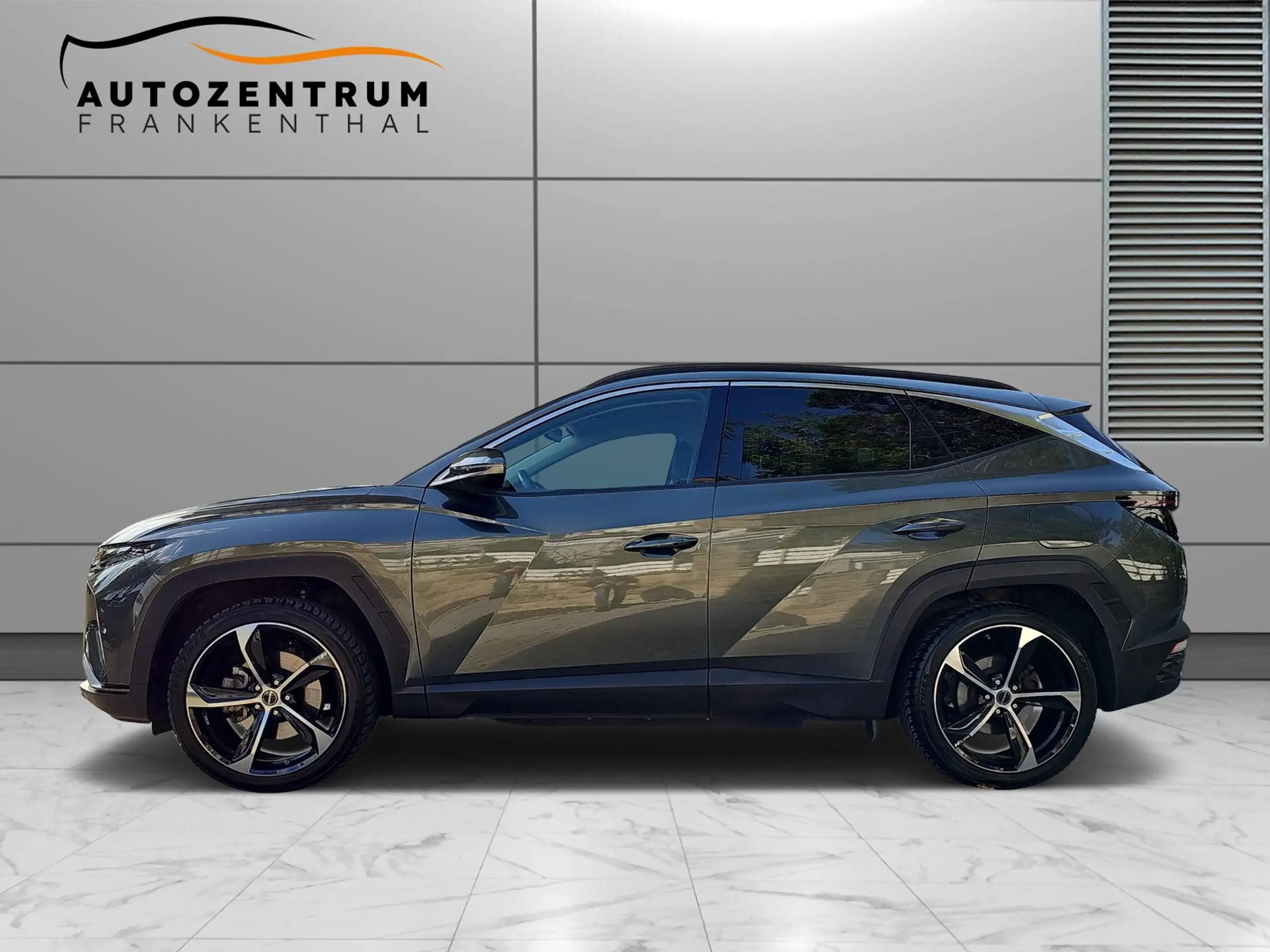 Hyundai - TUCSON