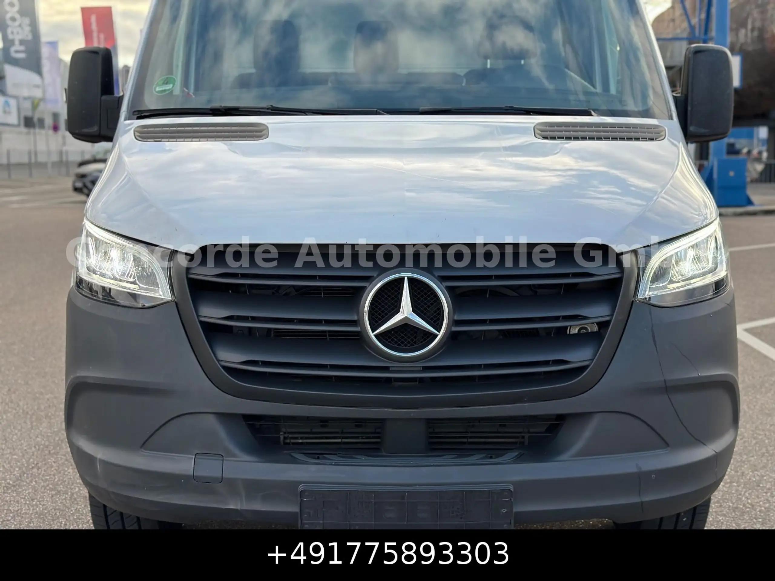 Mercedes-Benz - Sprinter