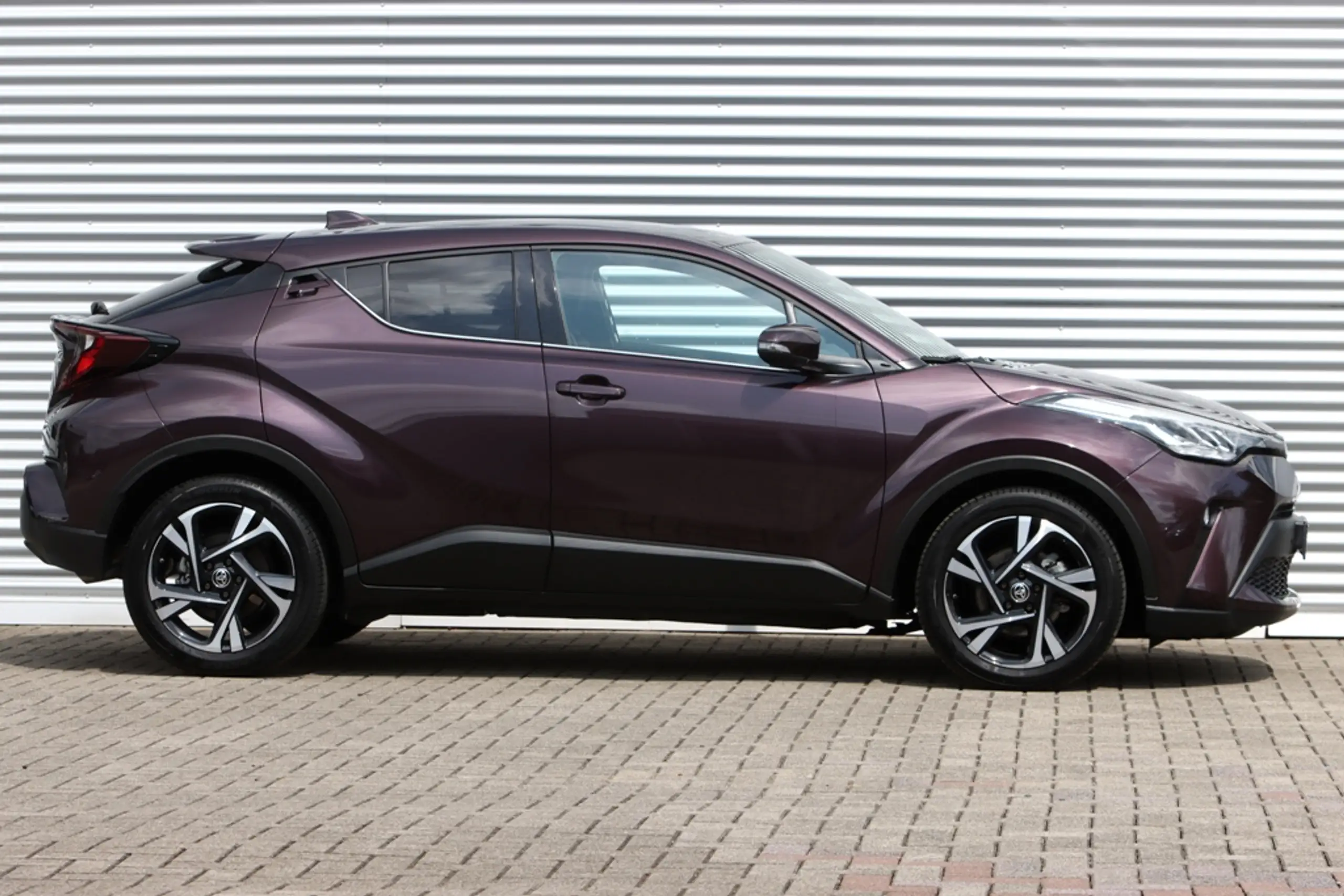 Toyota - C-HR