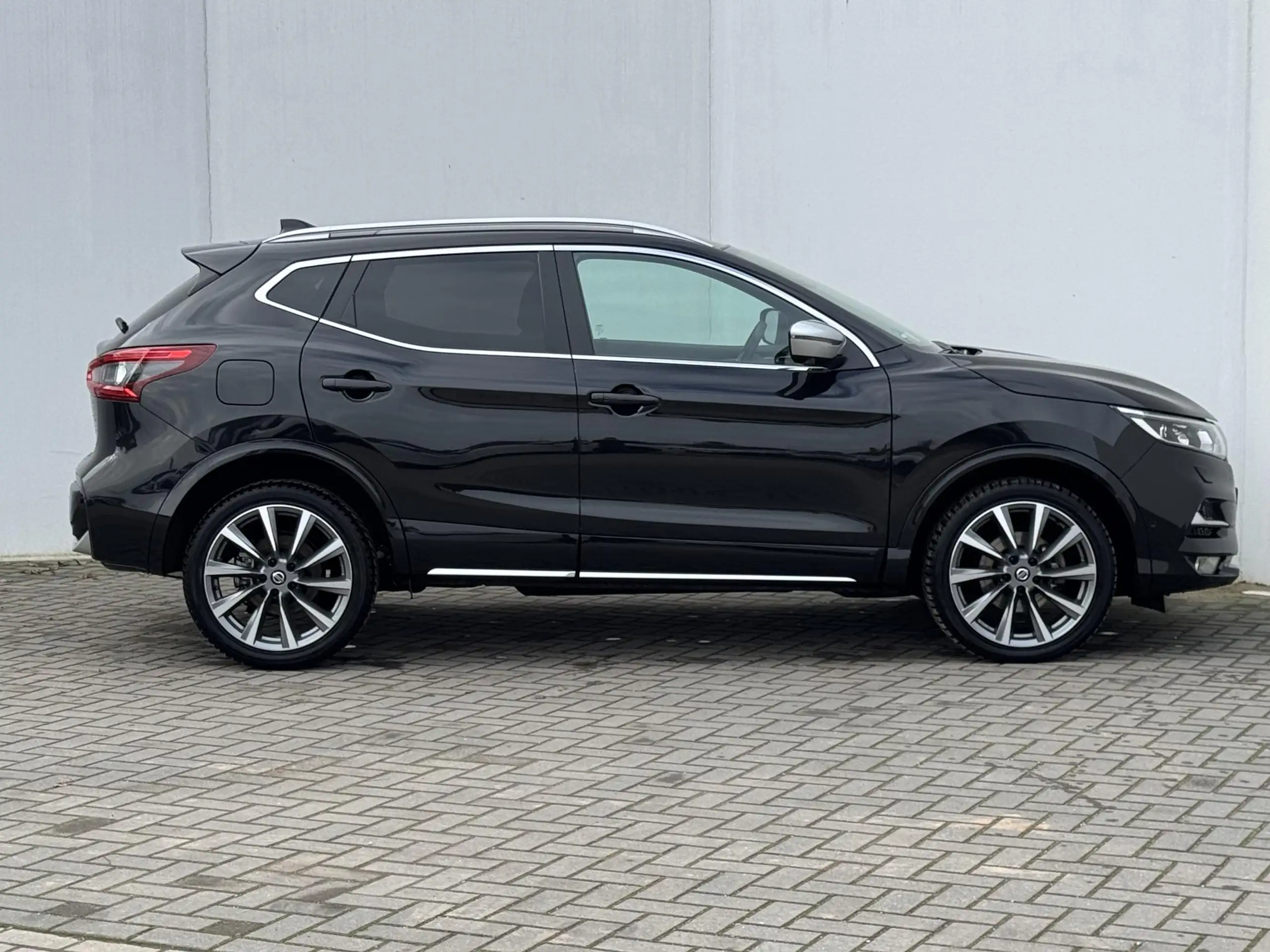 Nissan - Qashqai