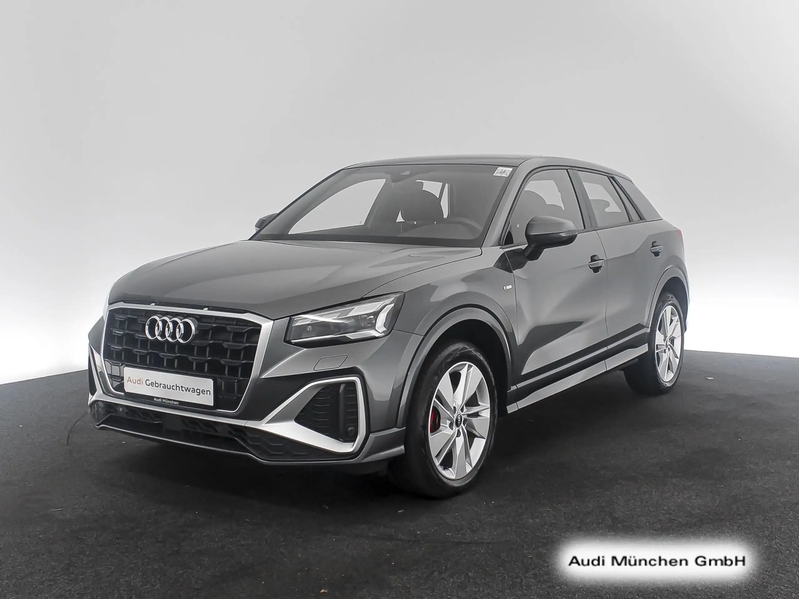 Audi - Q2