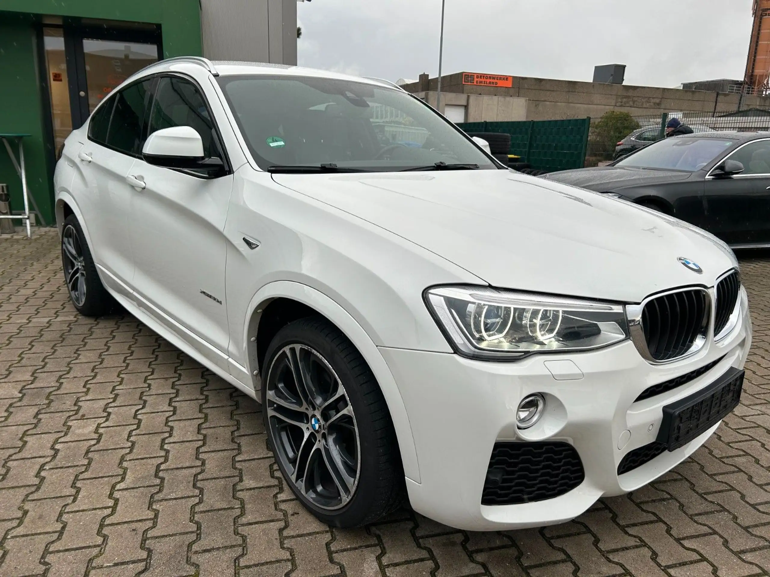 BMW - X4