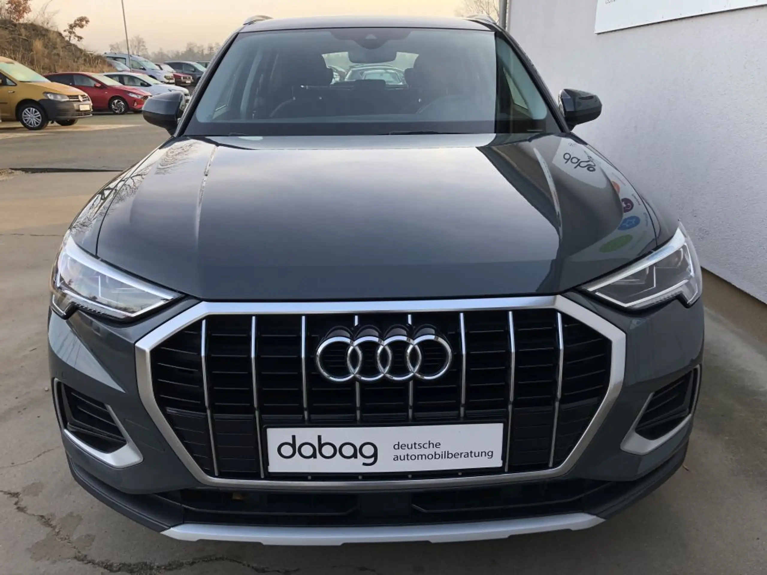 Audi - Q3