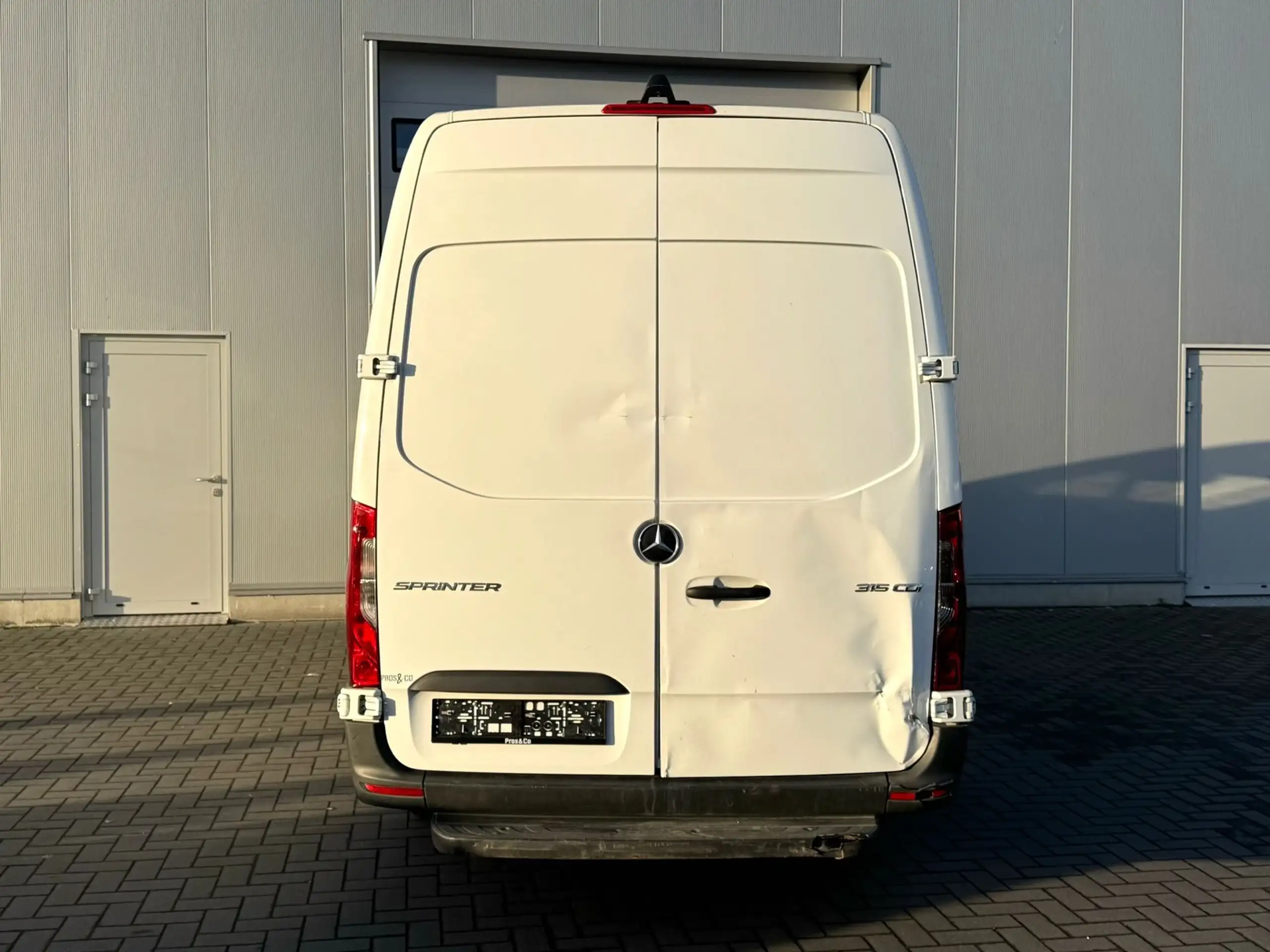 Mercedes-Benz - Sprinter