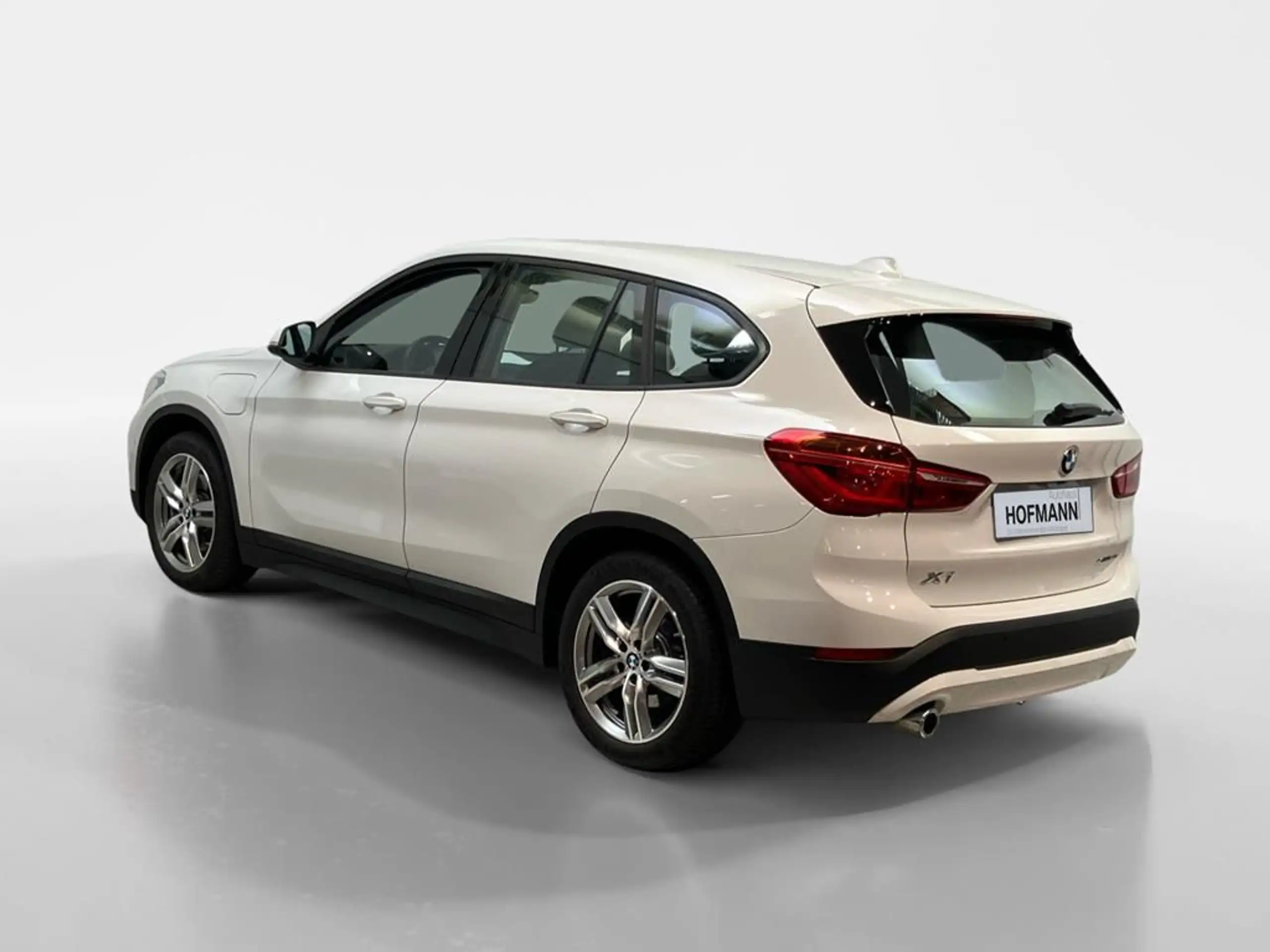 BMW - X1