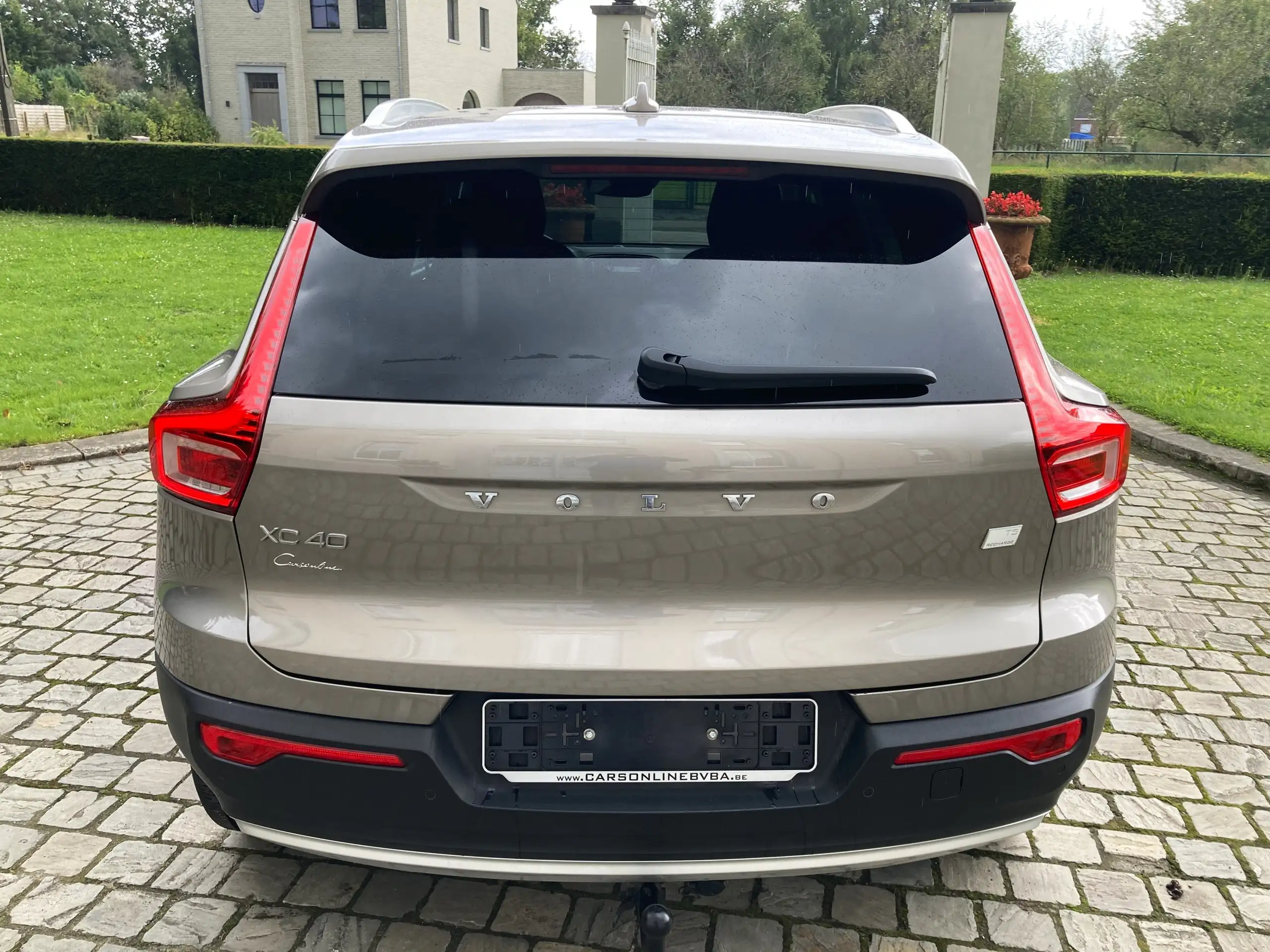 Volvo - XC40