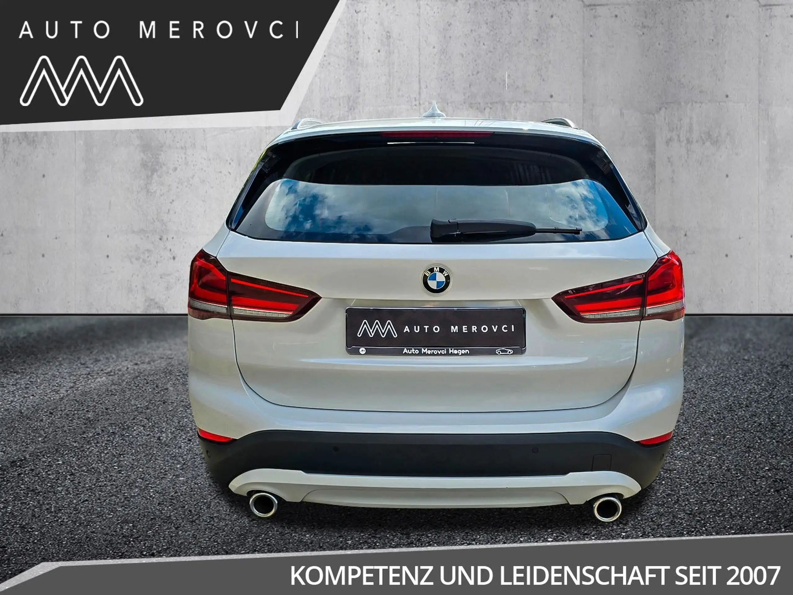 BMW - X1