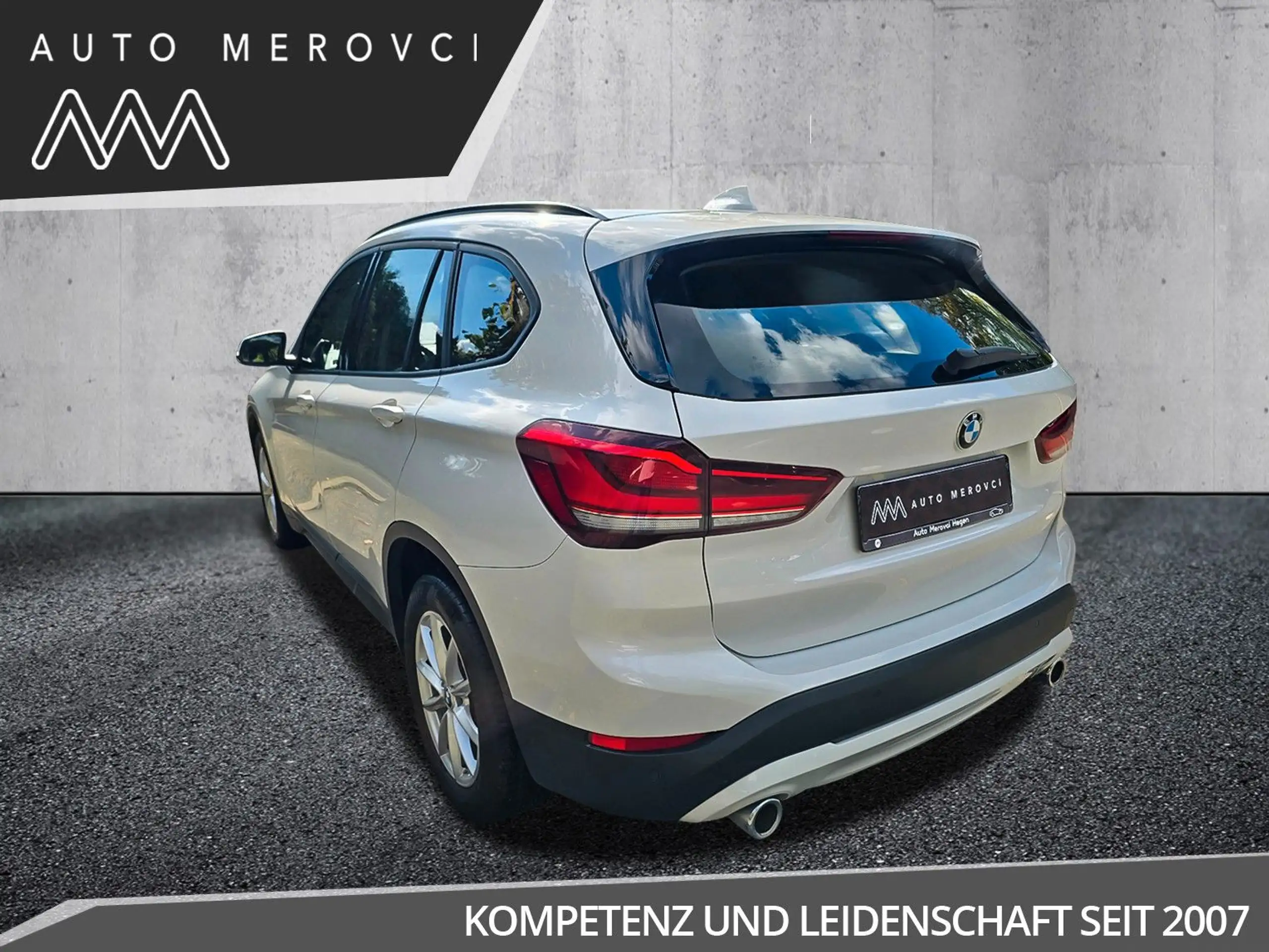 BMW - X1