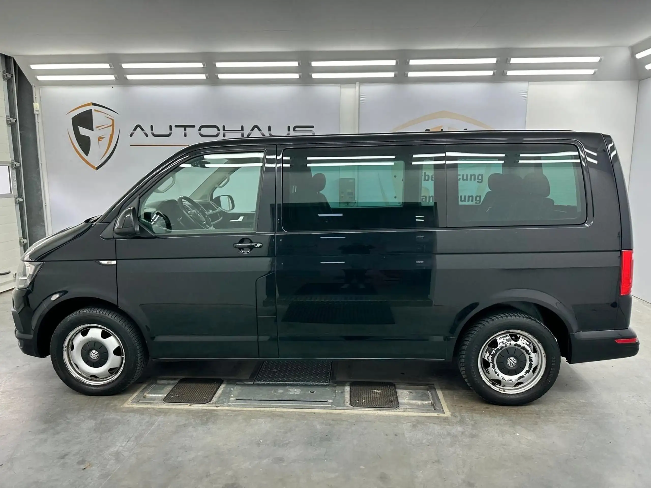 Volkswagen - T6 Multivan