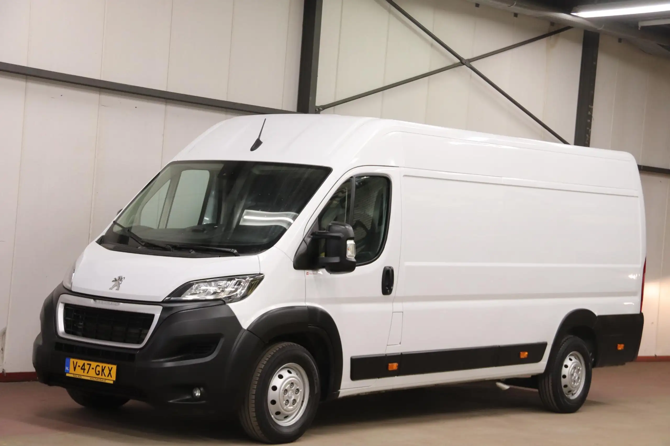 Peugeot Boxer 2021