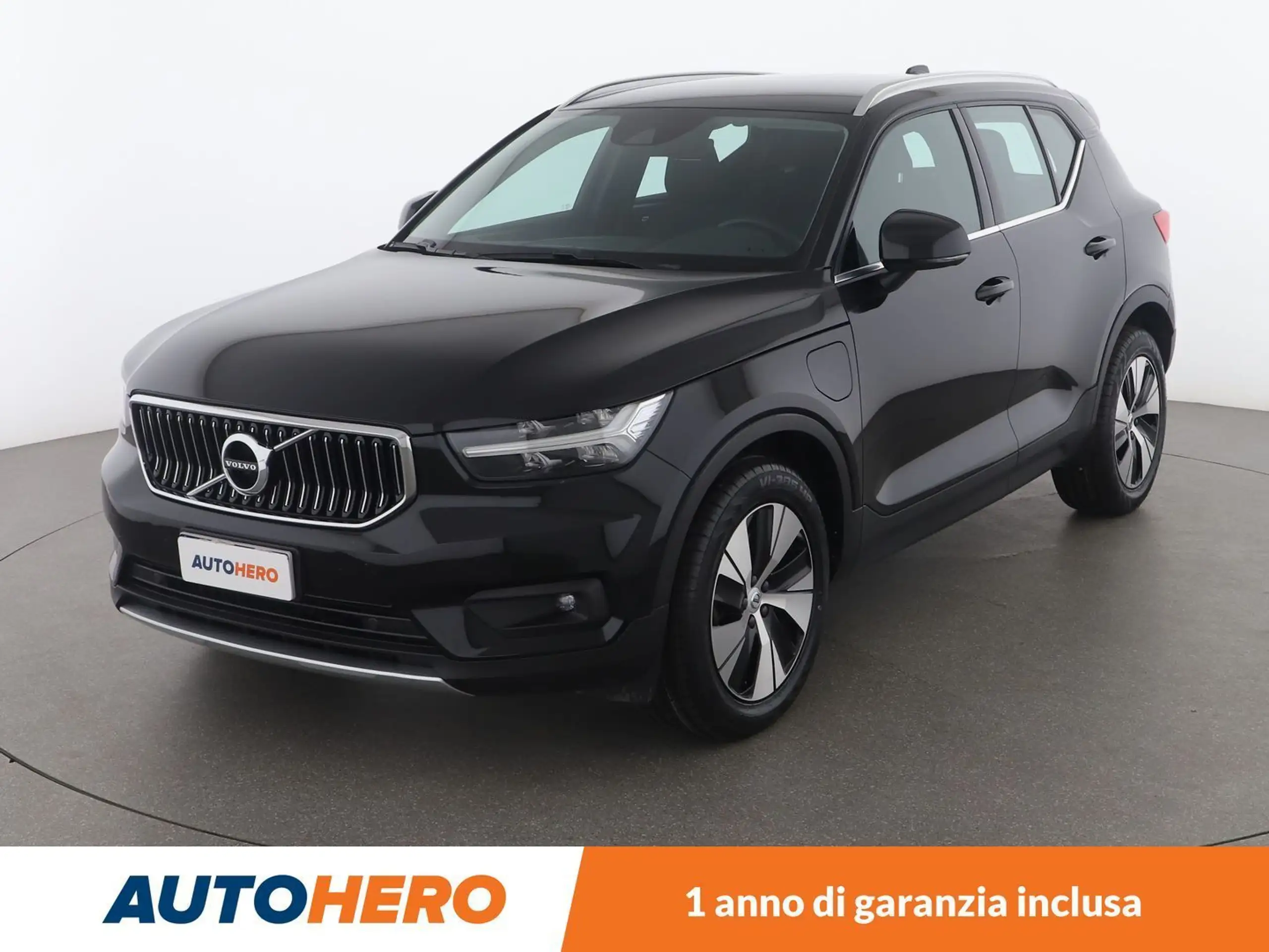 Volvo - XC40