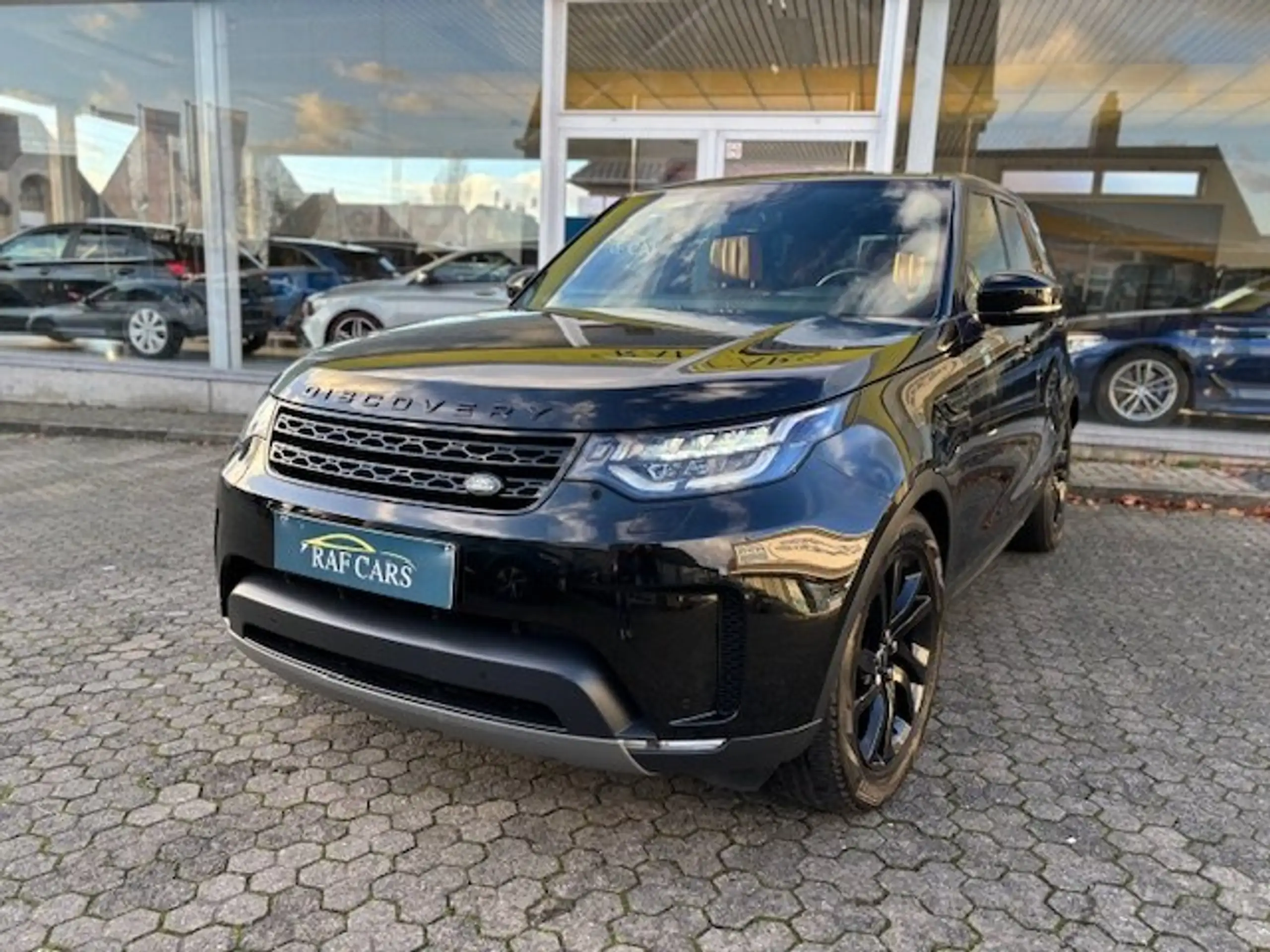 Land Rover Discovery 2018