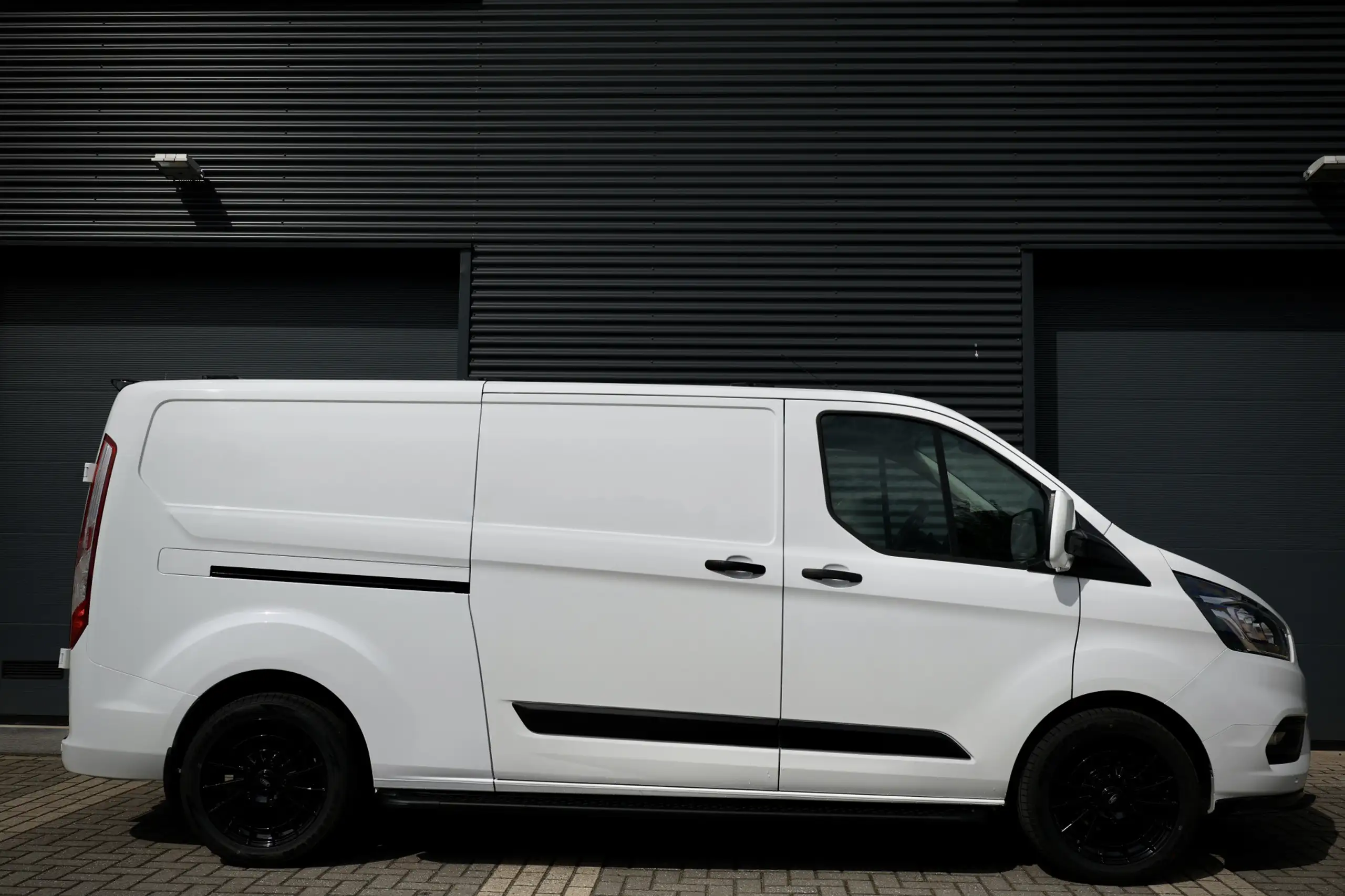 Ford - Transit Custom