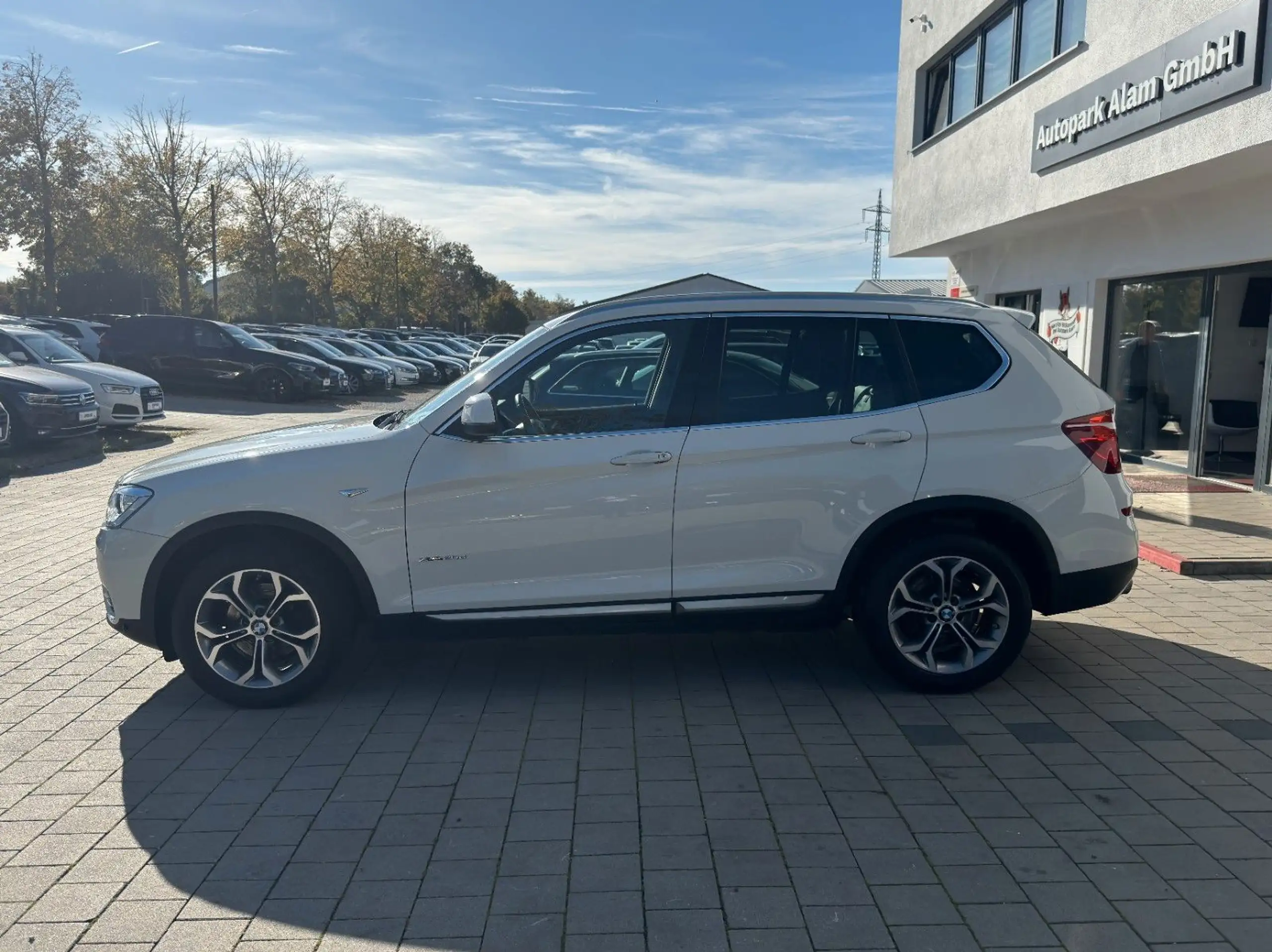 BMW - X3