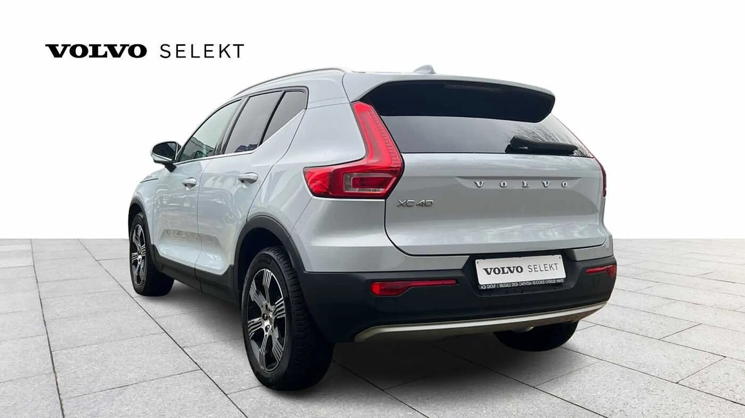 Volvo - XC40