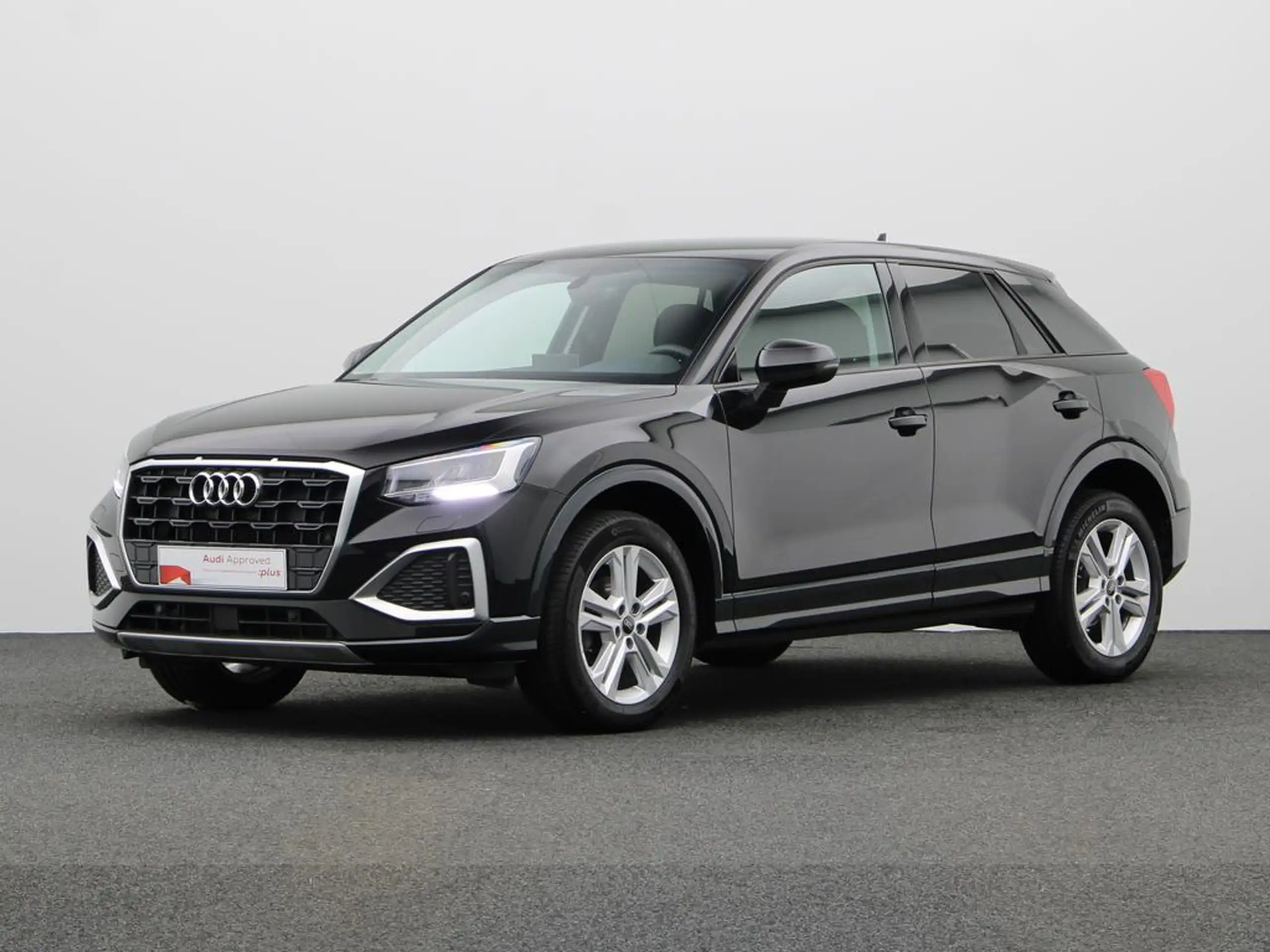 Audi - Q2