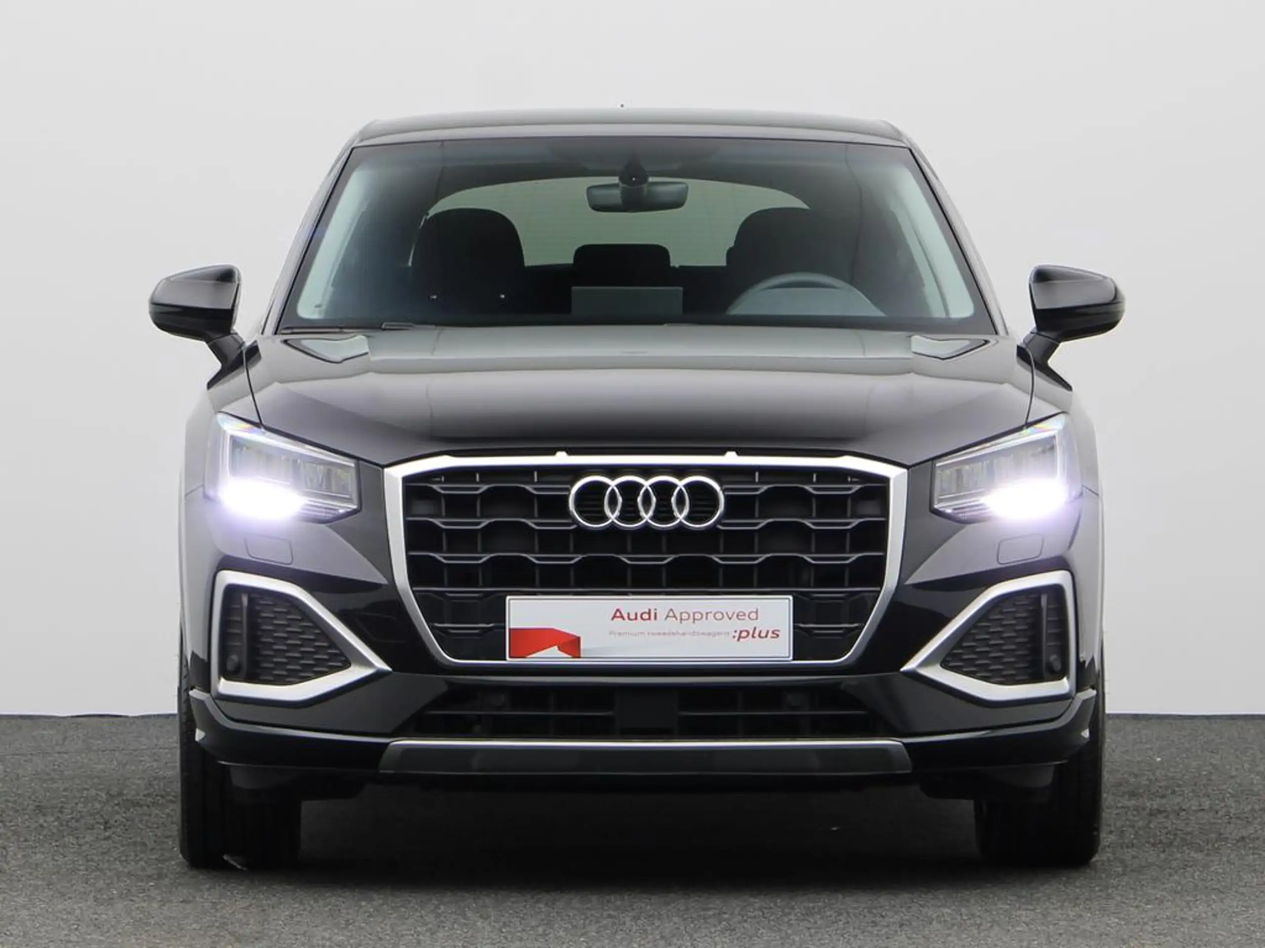 Audi - Q2