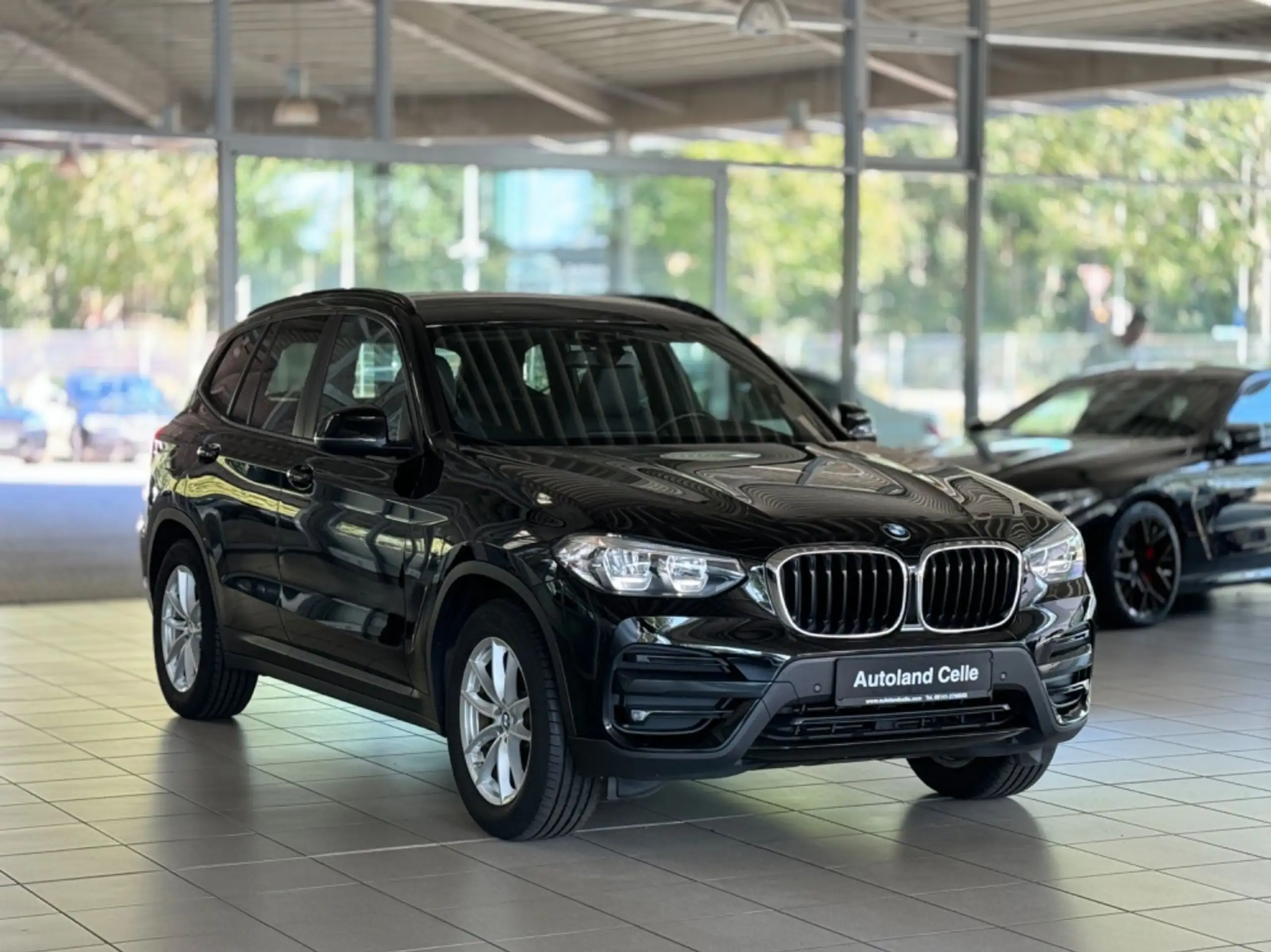 BMW - X3